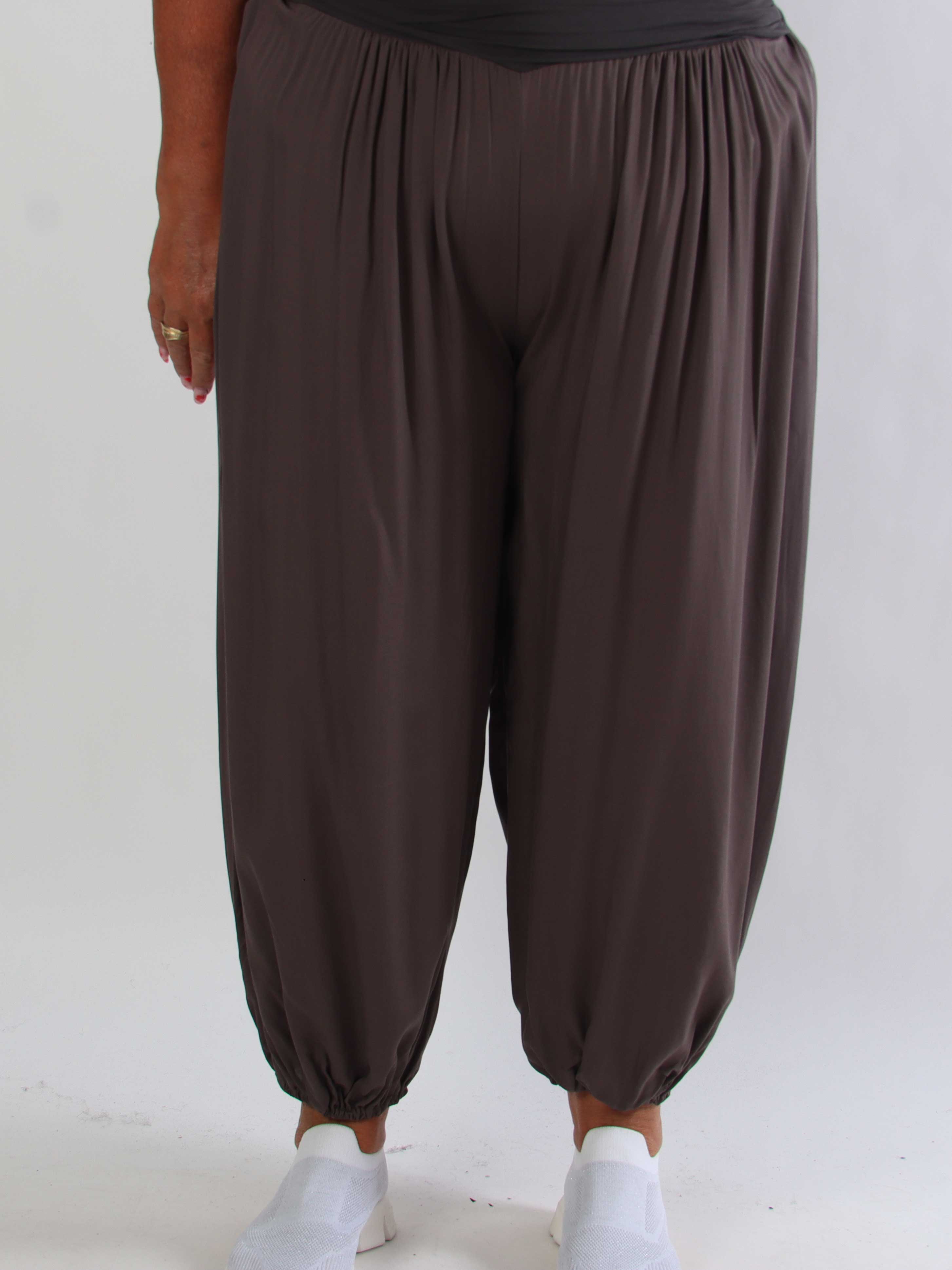 Lava - Plus size haremsbukser i viskose med elastikkant i livet