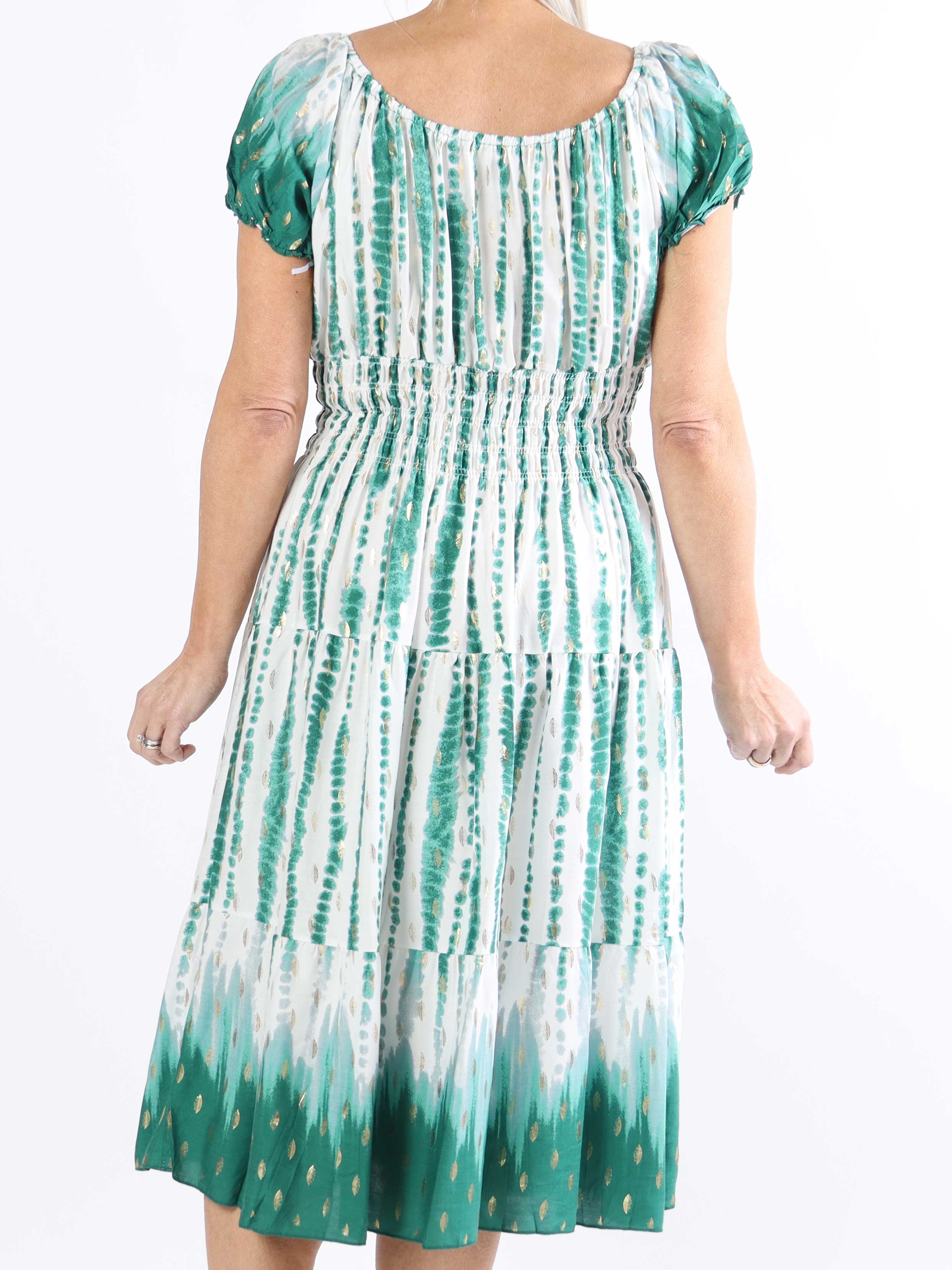 Lea - Sød plus size kjole med smock i livet og i udskæringen