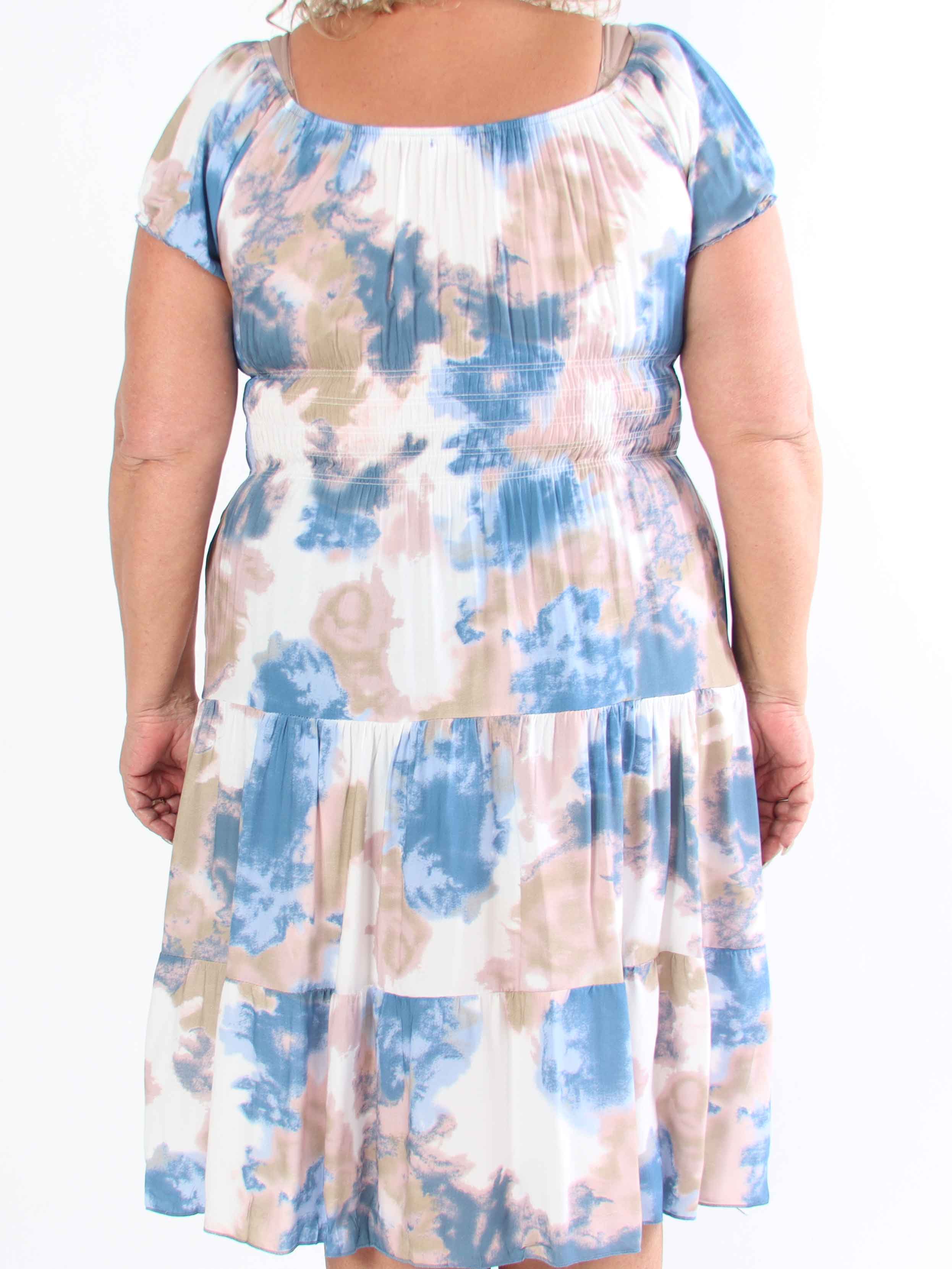 Leah - Flerfarvet plus size kjole i viskose med pufærmer og lommer