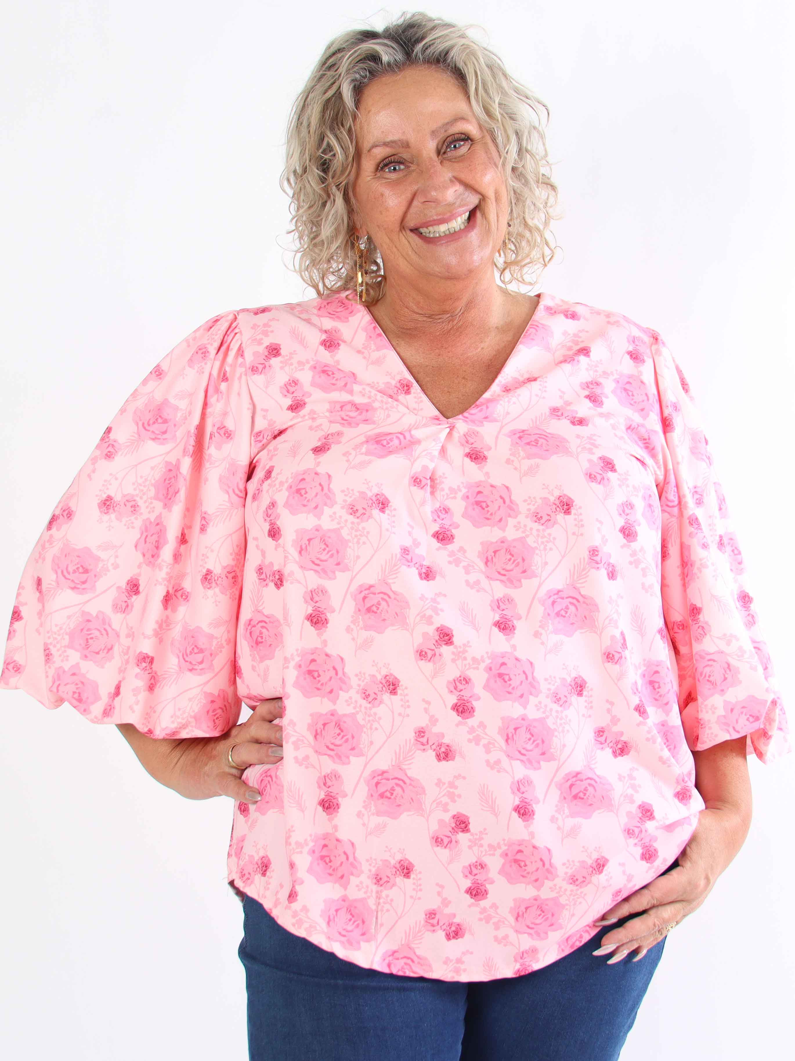 Lenora - Blomstret plus size tunika med pufærmer