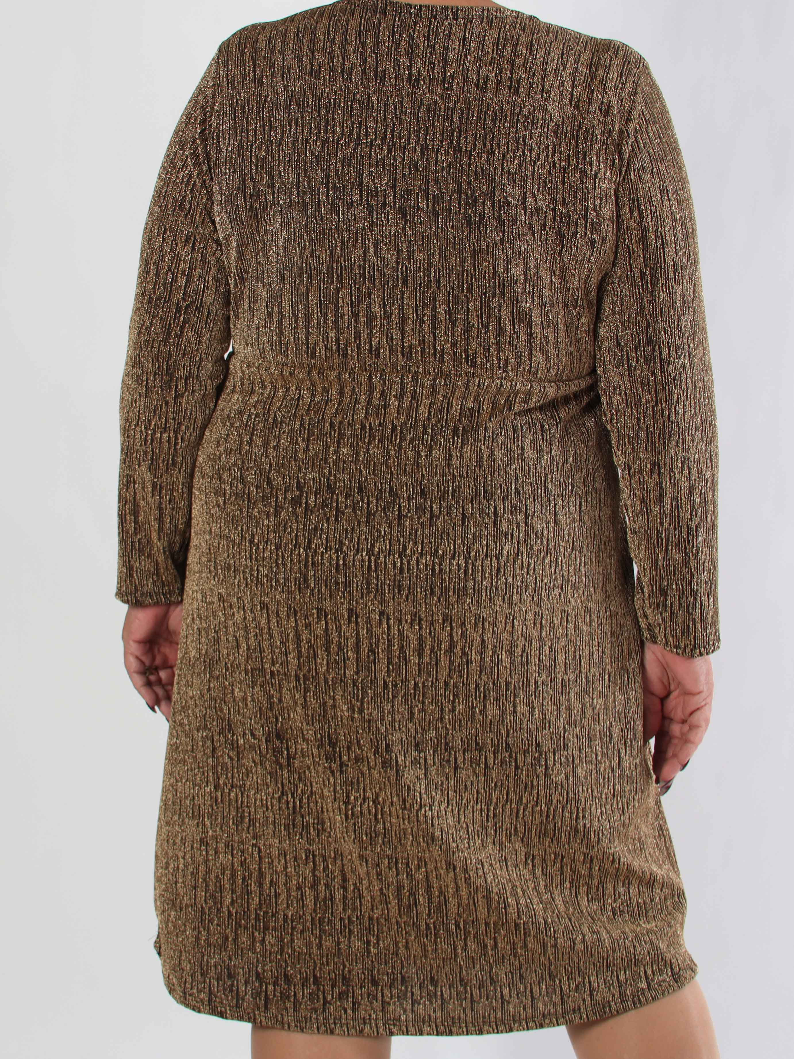 Lina - Plus size kjole med glimmertråde og krydsdetalje ved brystet