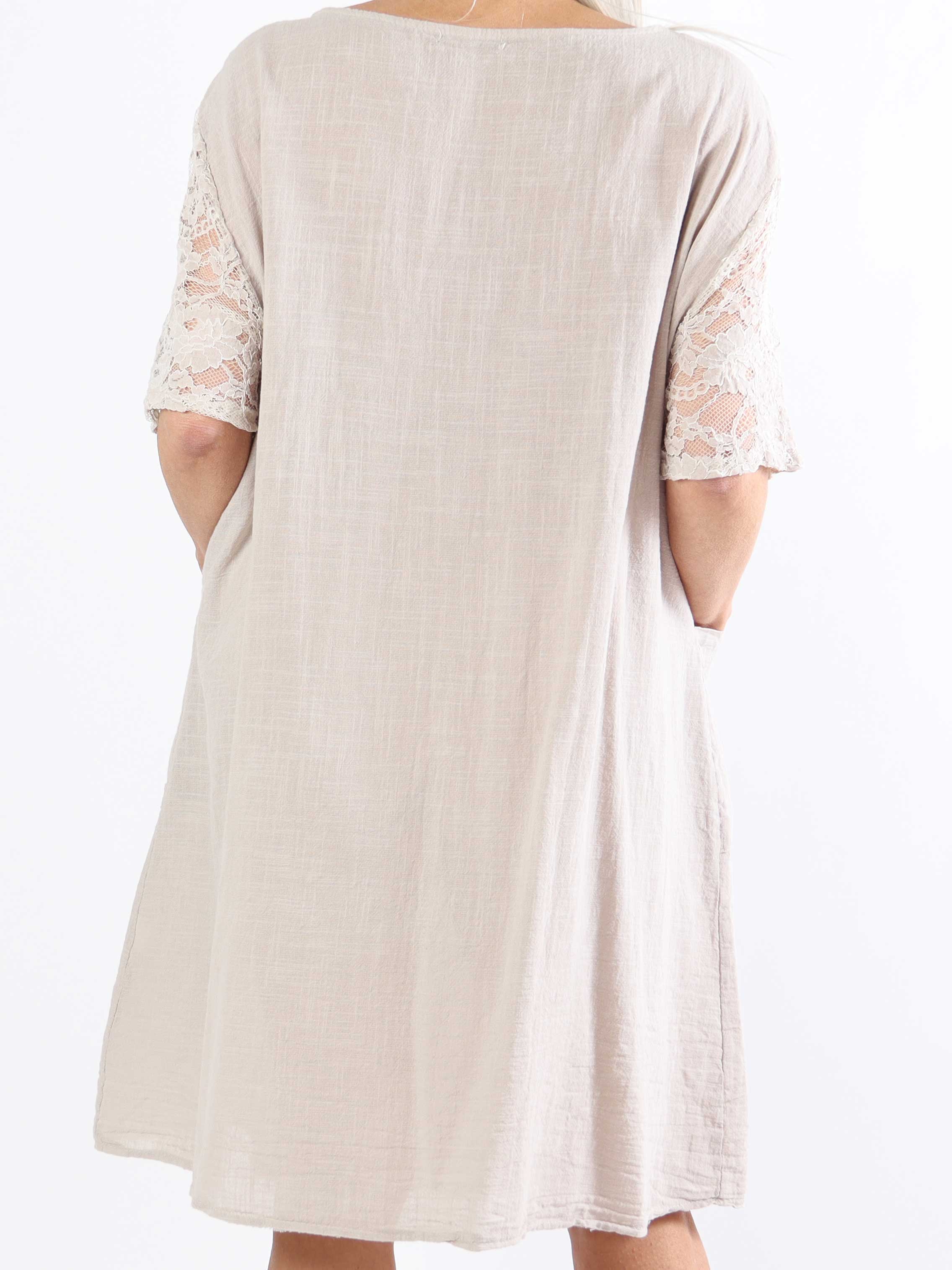 Lovisa - Sød plussize bomuldskjole med lommer