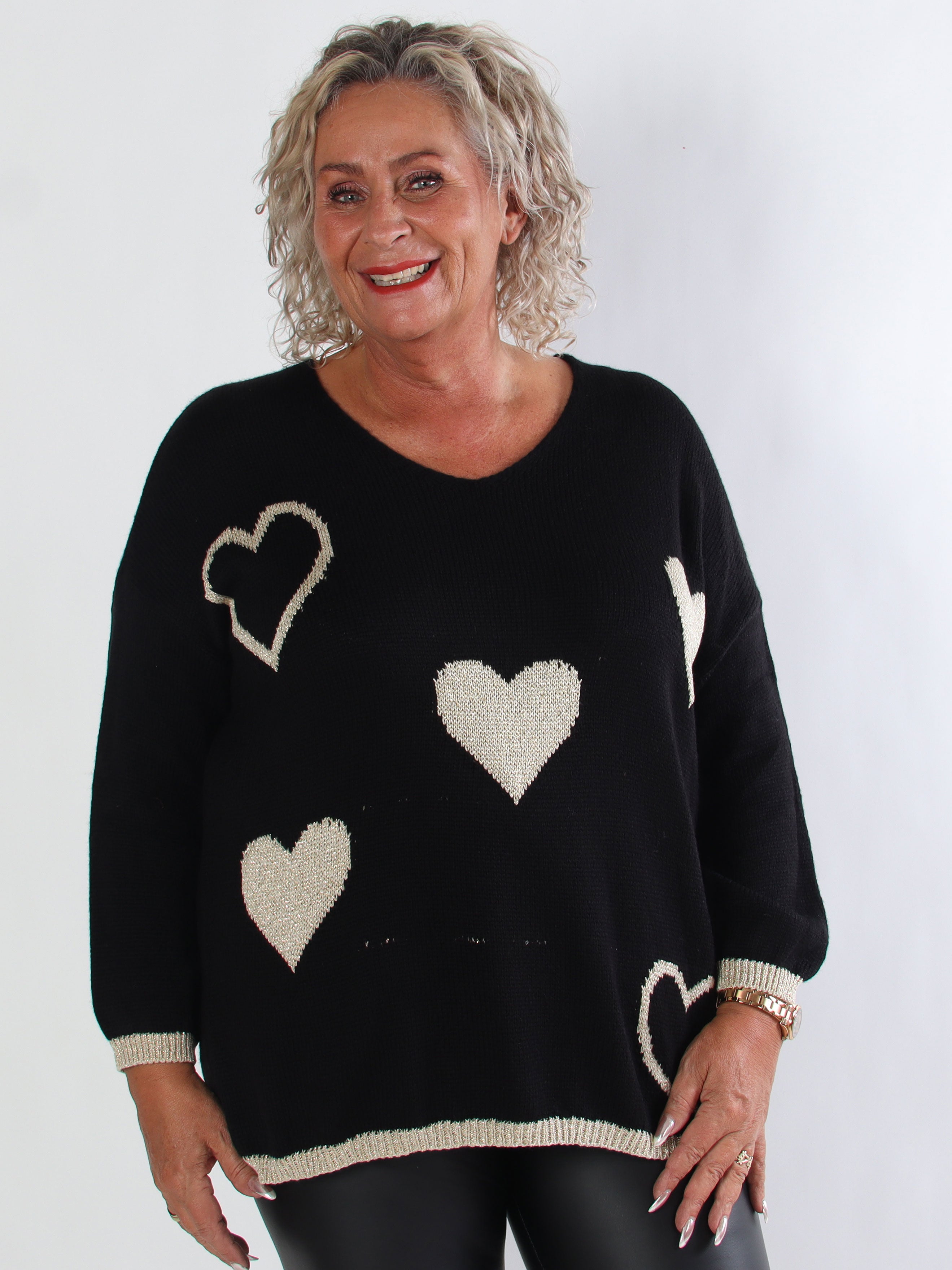 Lydia - Plus size striktrøje med hjerter i guld glimmertråde