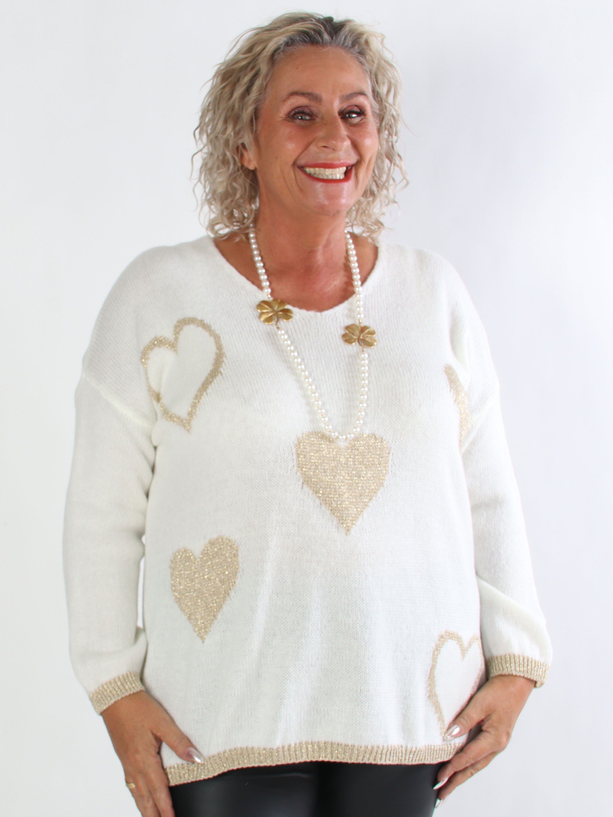 Lydia - Plus size striktrøje med hjerter i guld glimmertråde