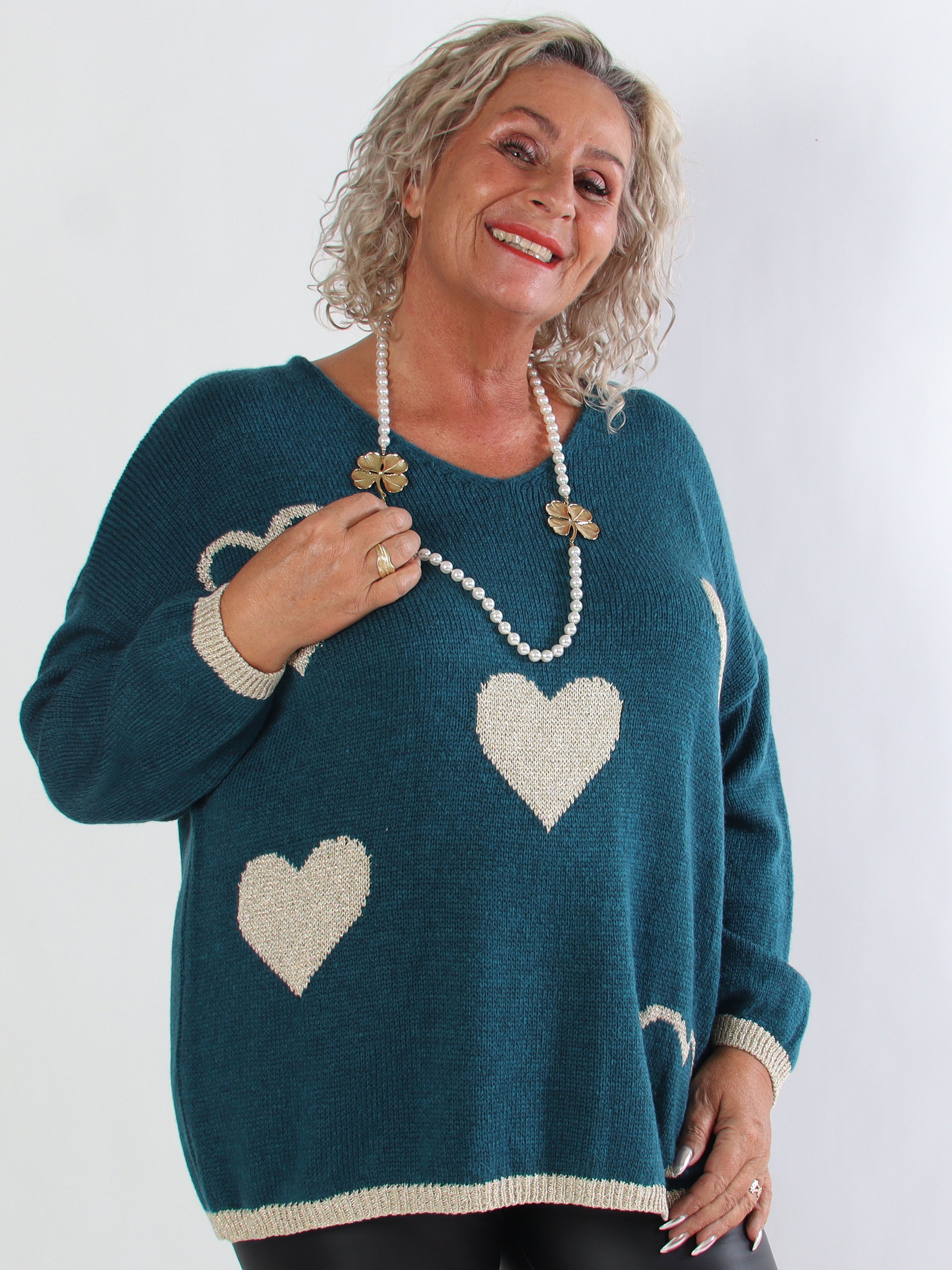 Lydia - Plus size striktrøje med hjerter i guld glimmertråde