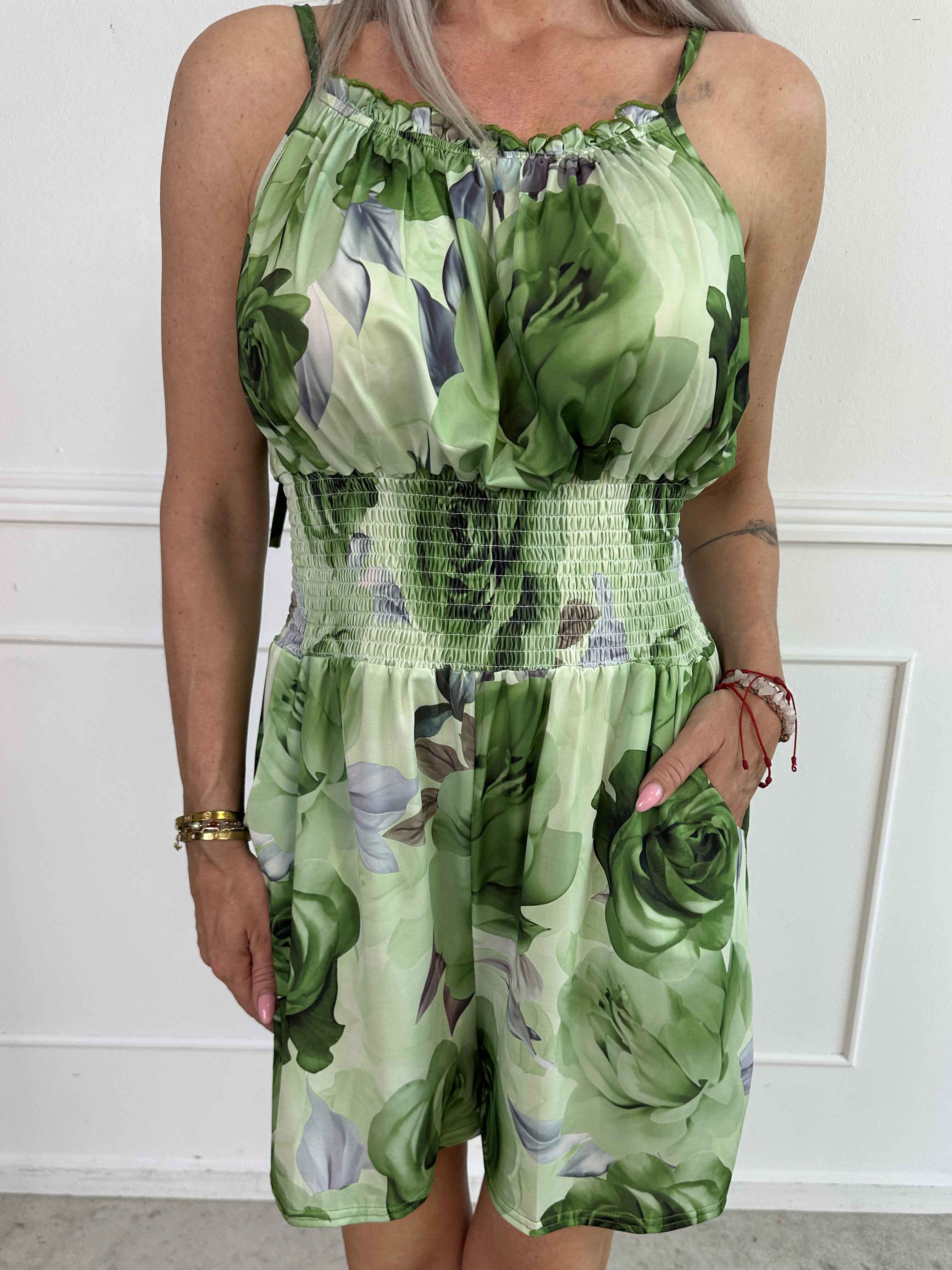 Lyra - Elastisk buksedragt med smock i taljen