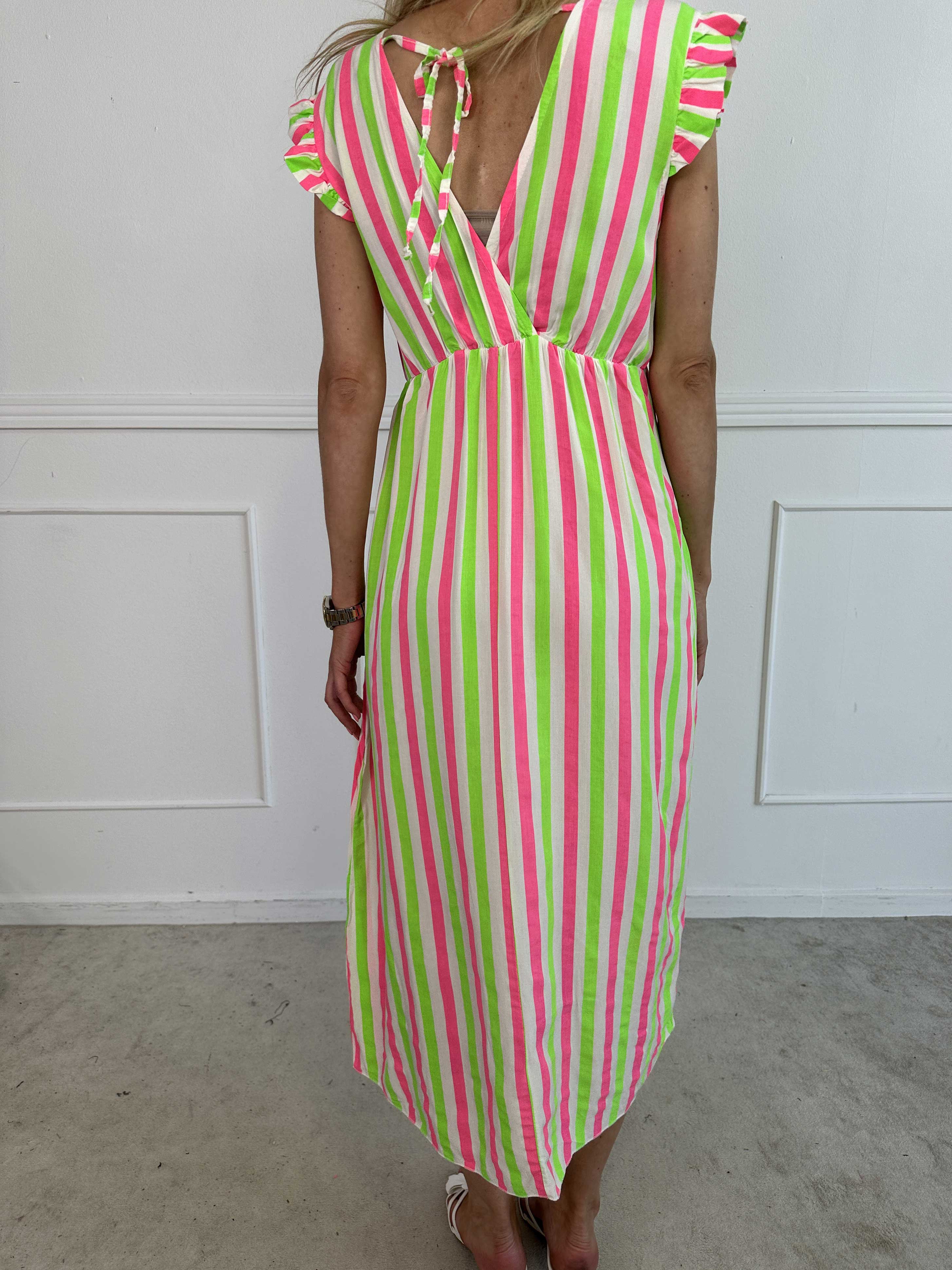 Lyssa - Lang stribet kjole i viskose med farvet striber