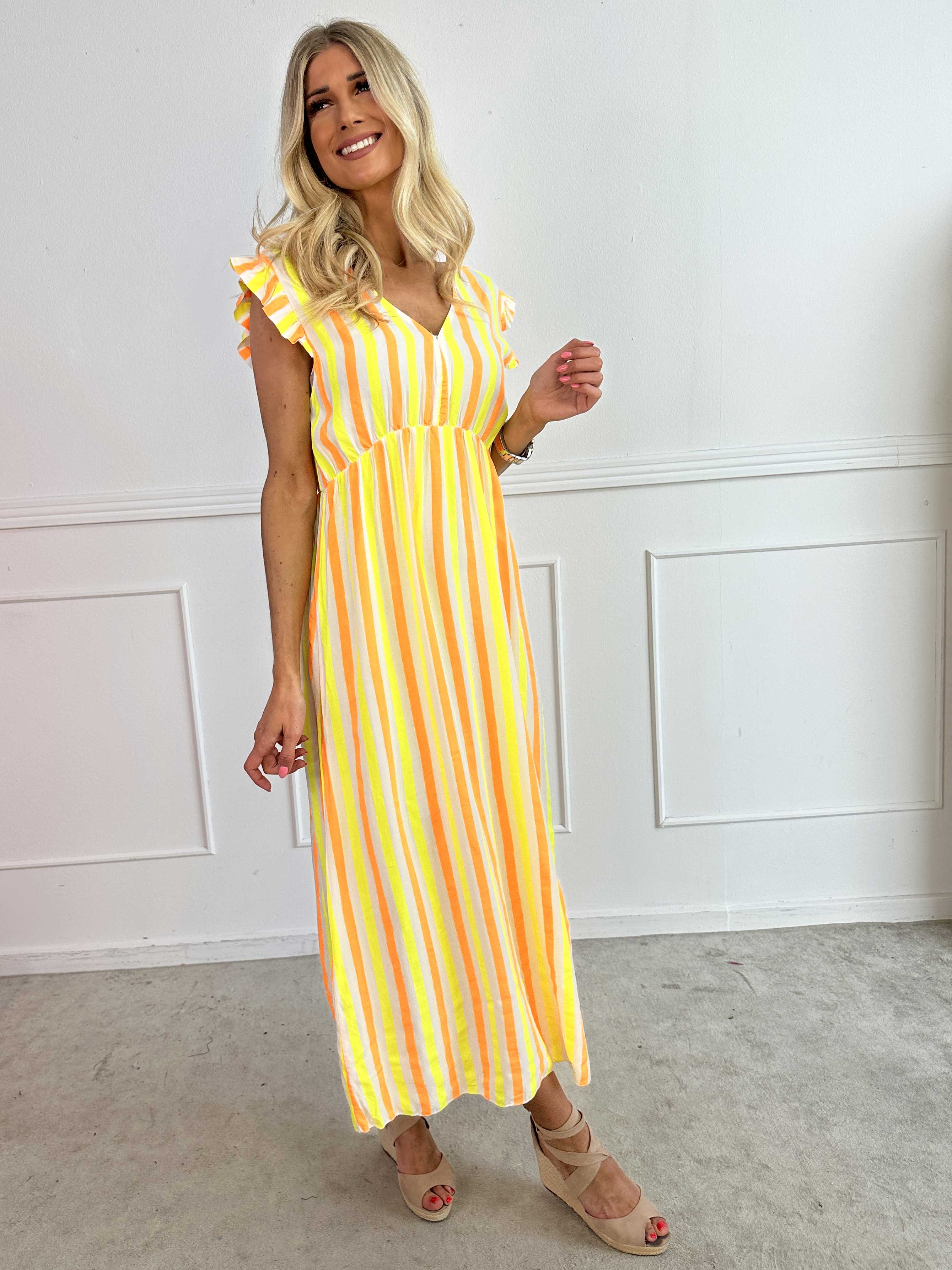 Lyssa - Lang stribet kjole i viskose med farvet striber