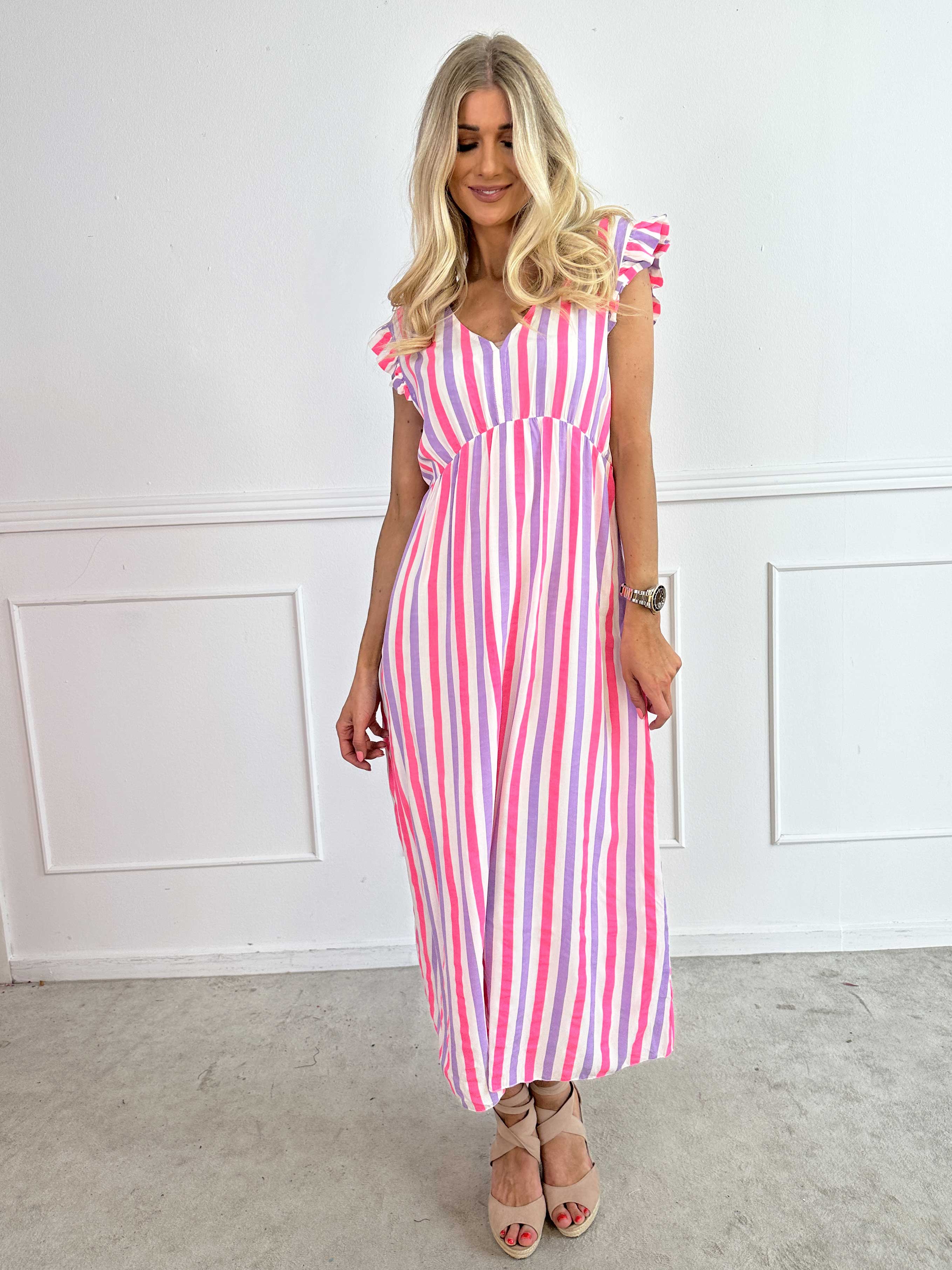 Lyssa - Lang stribet kjole i viskose med farvet striber
