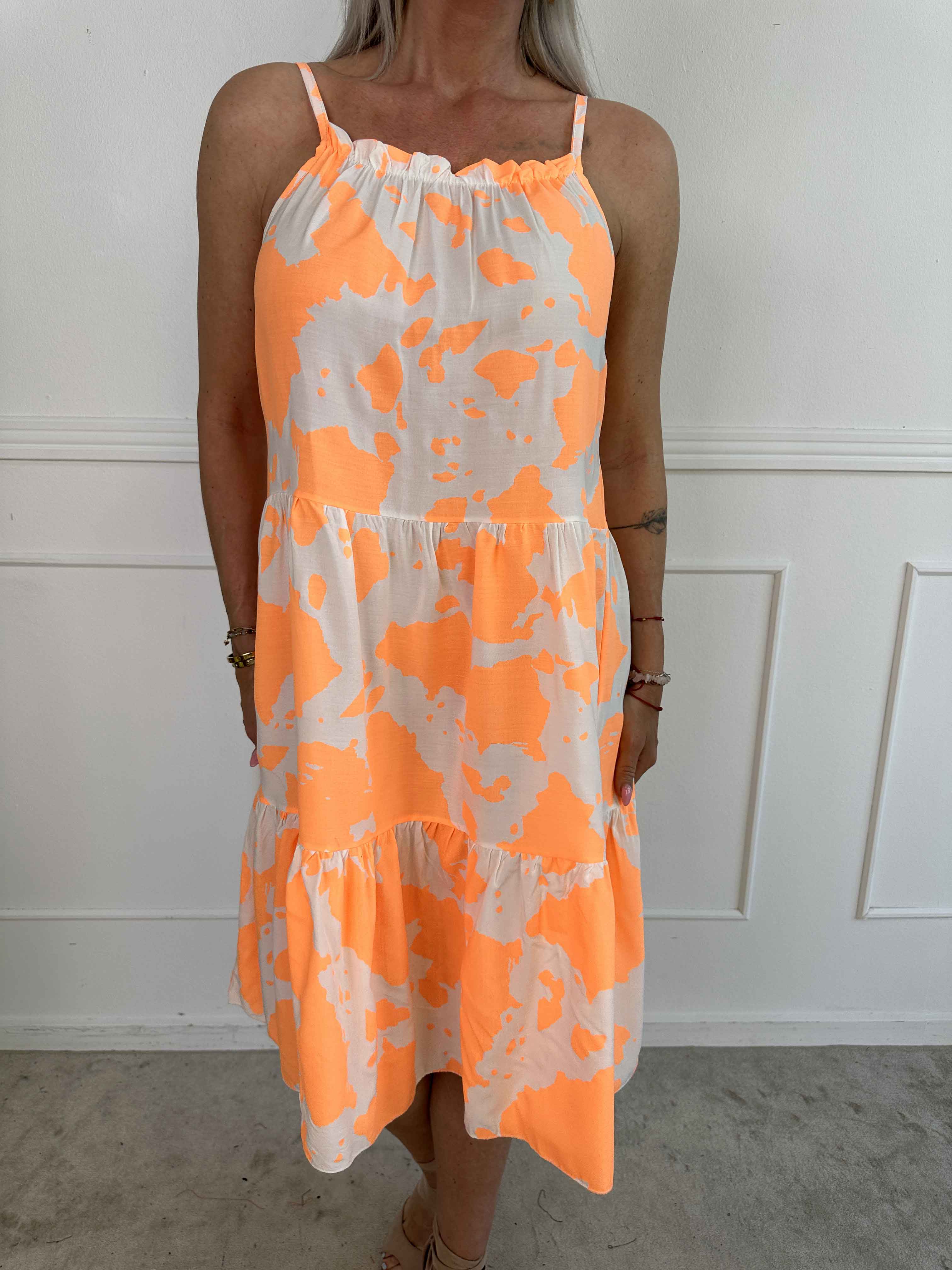 Maeve - Sommerkjole i bomuld med stropper og lag på lag look