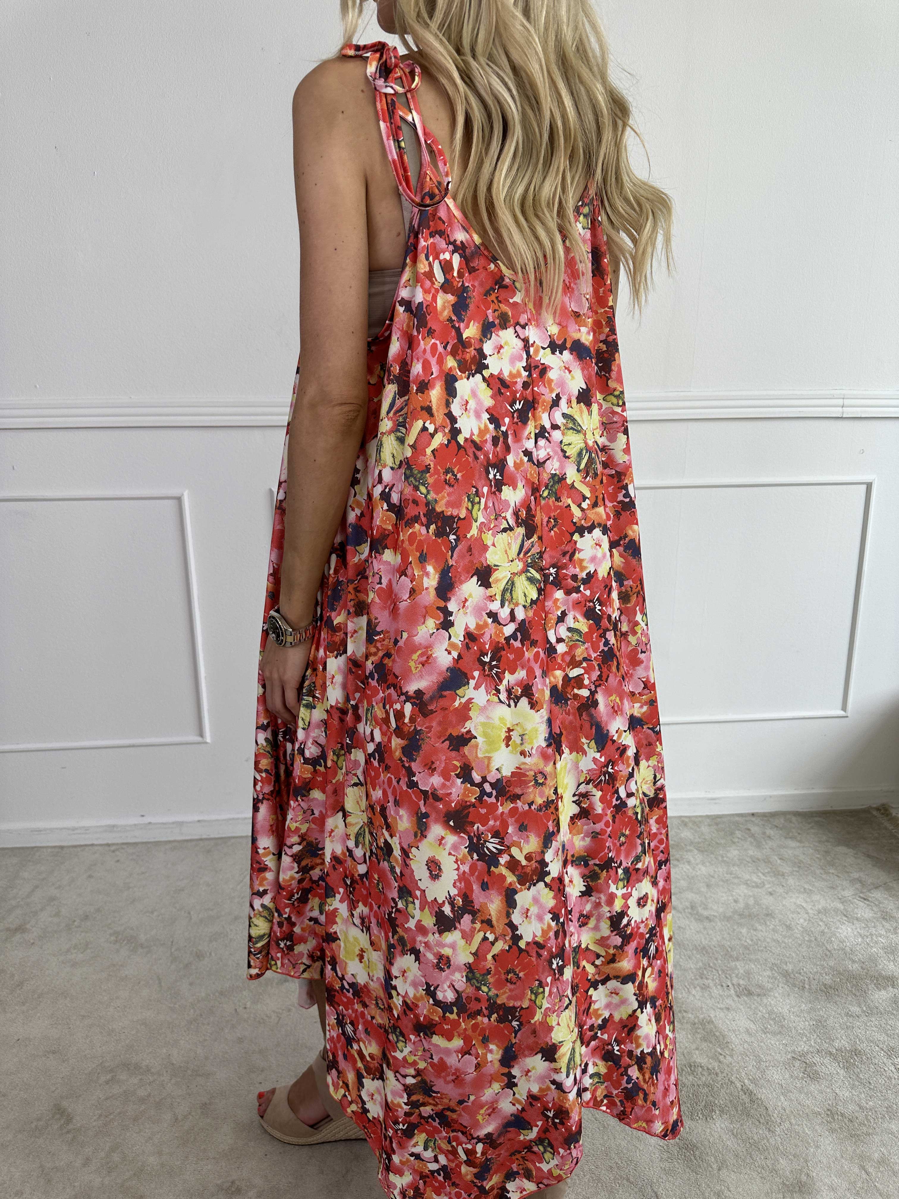 Maisie Flower - Stropkjole i elastisk stof med blomsterprint