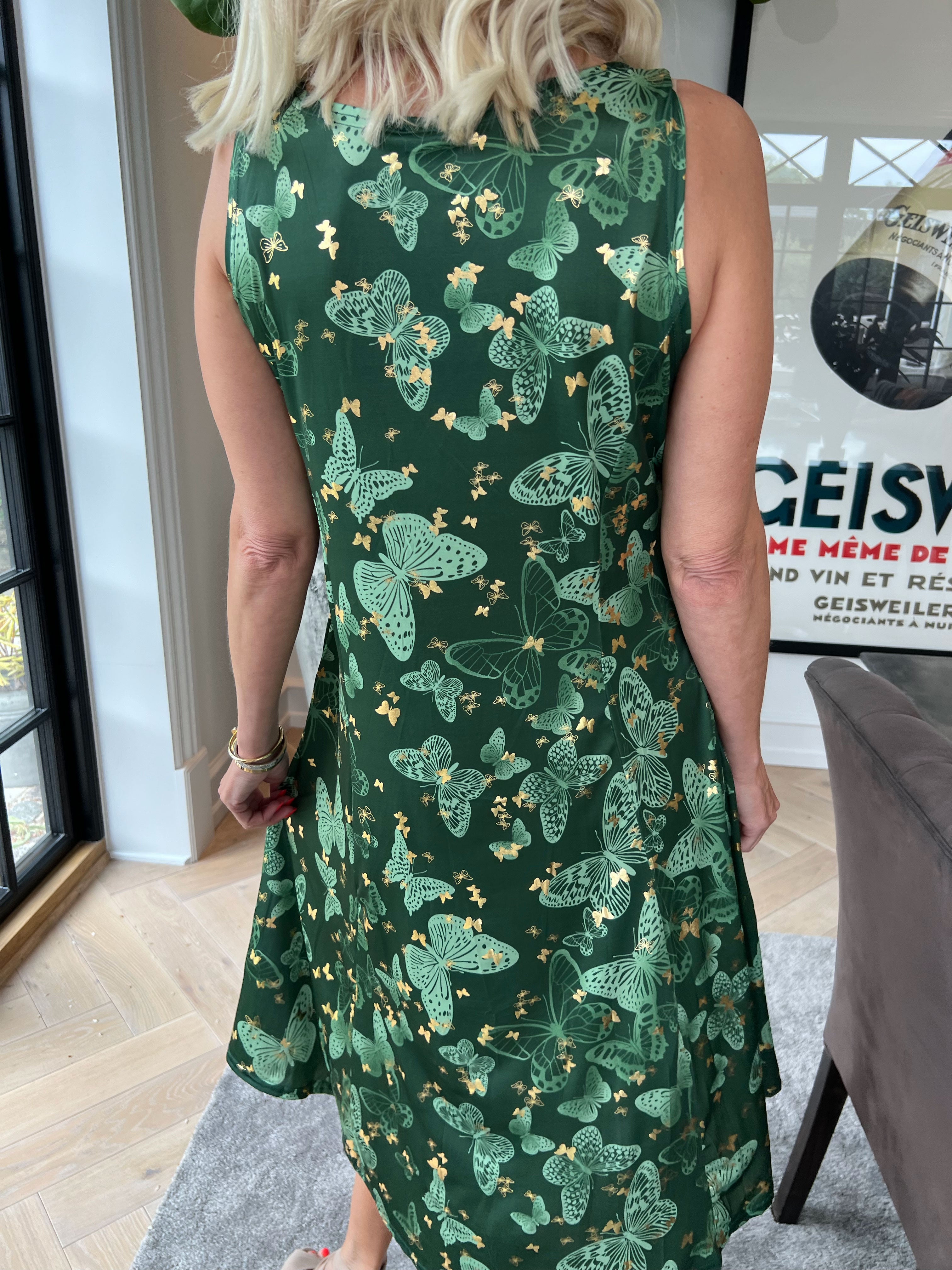 Maj Butterfly - Elastisk sommerkjole i a-facon med sommerfugleprint