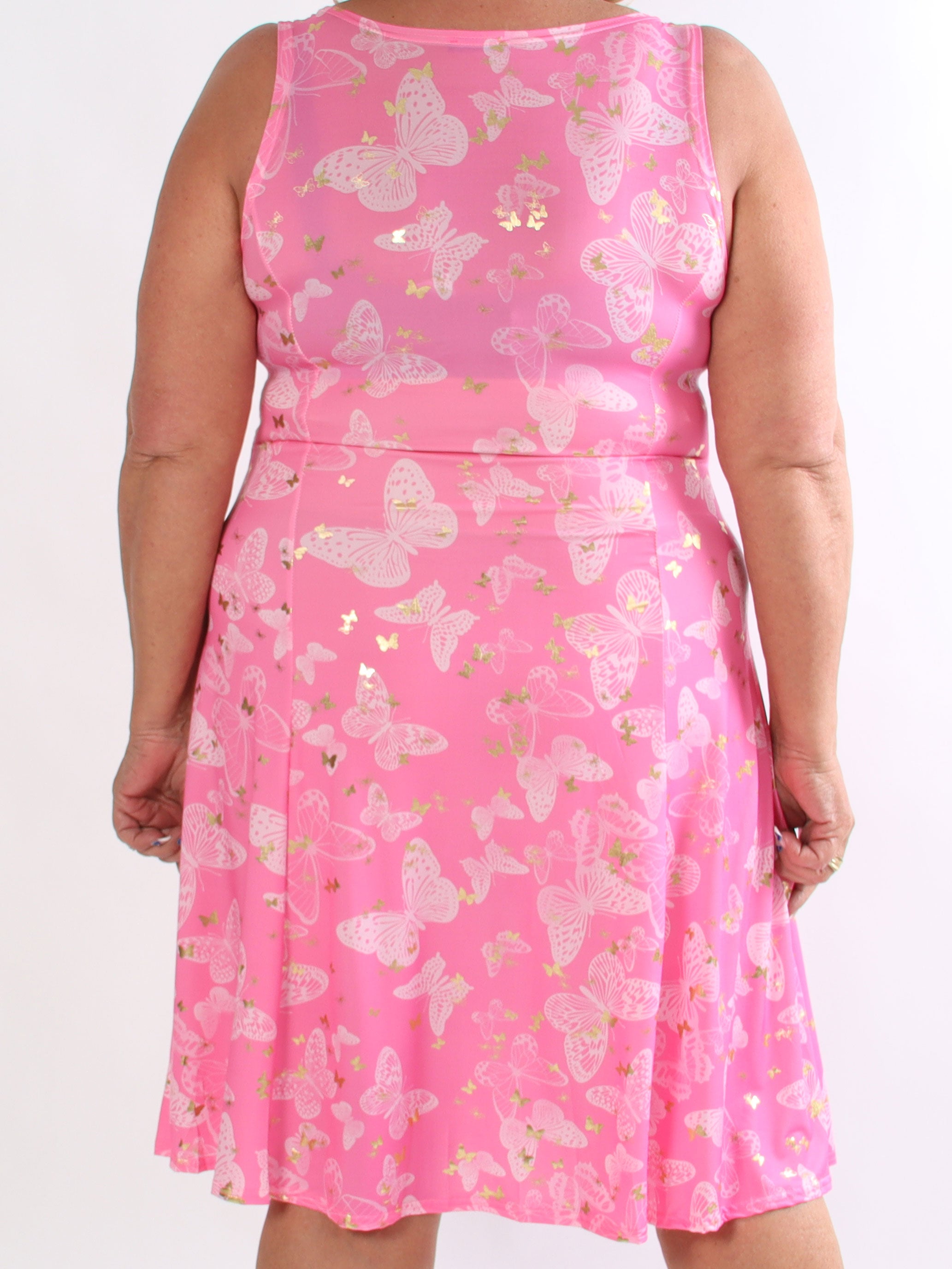 Maj Butterfly - Plus size sommerkjole i a-facon med sommerfugleprint