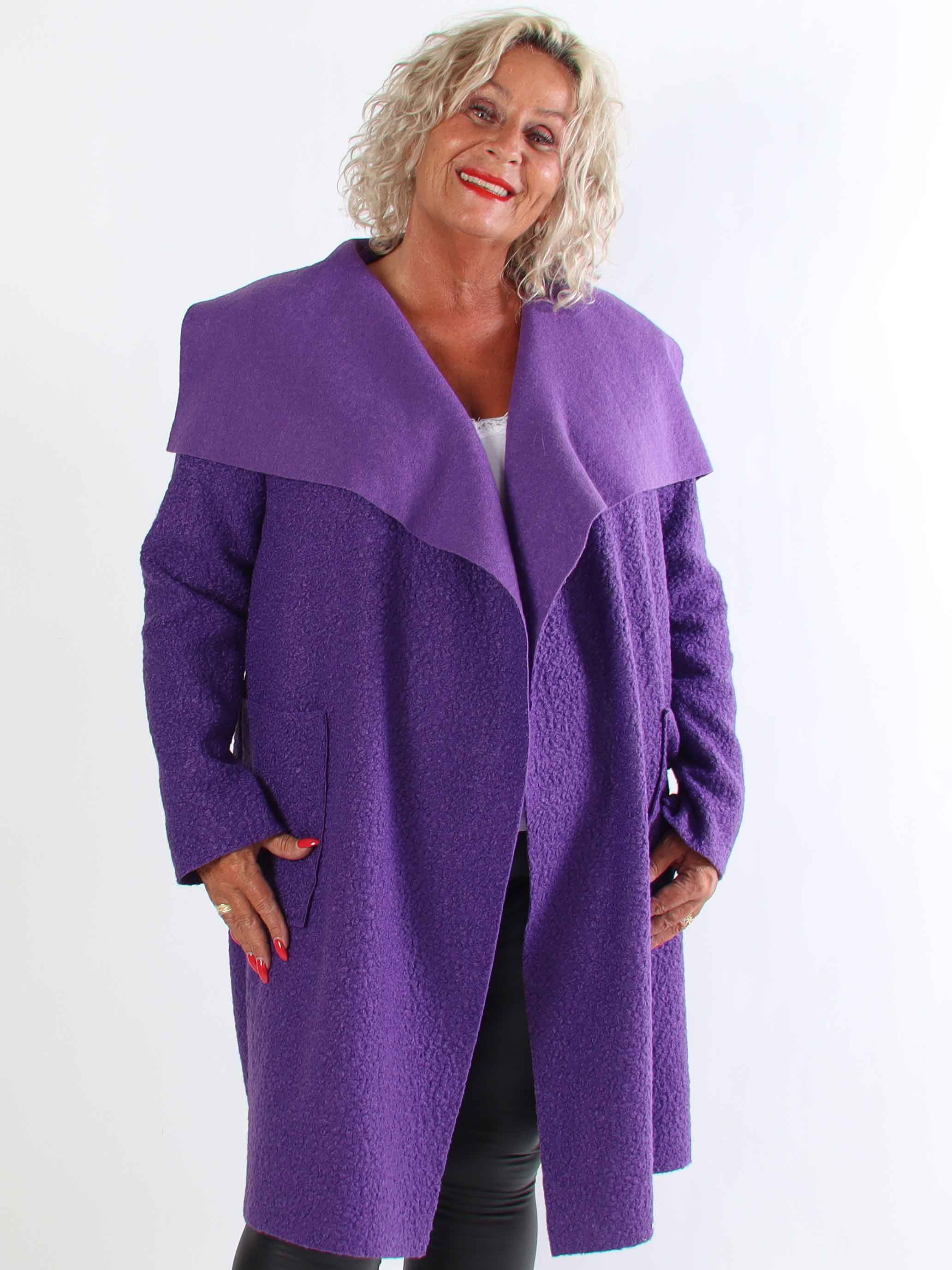 Malfrid - Plus size frakke i blød teddy med shiny stjerner