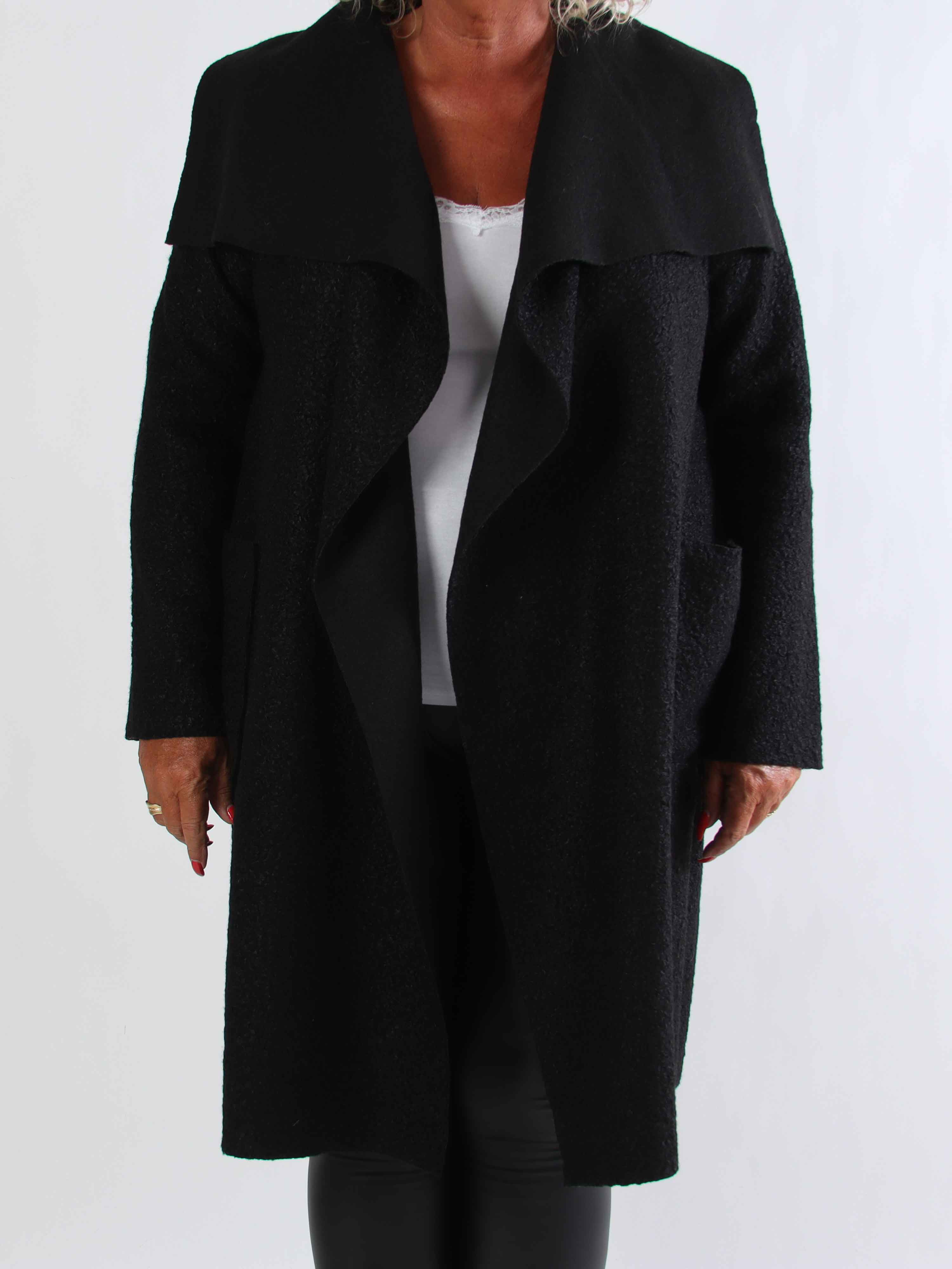 Malfrid - Plus size frakke i blød teddy med shiny stjerner