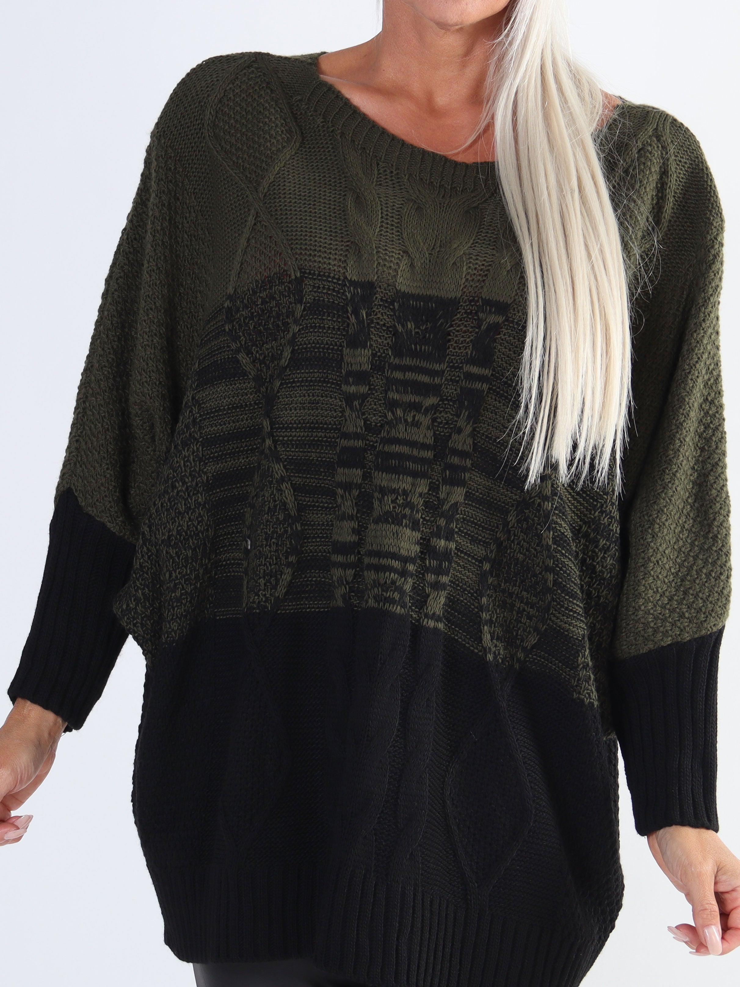 Malika - Flerfarvet plus size strik med flagermusærmer