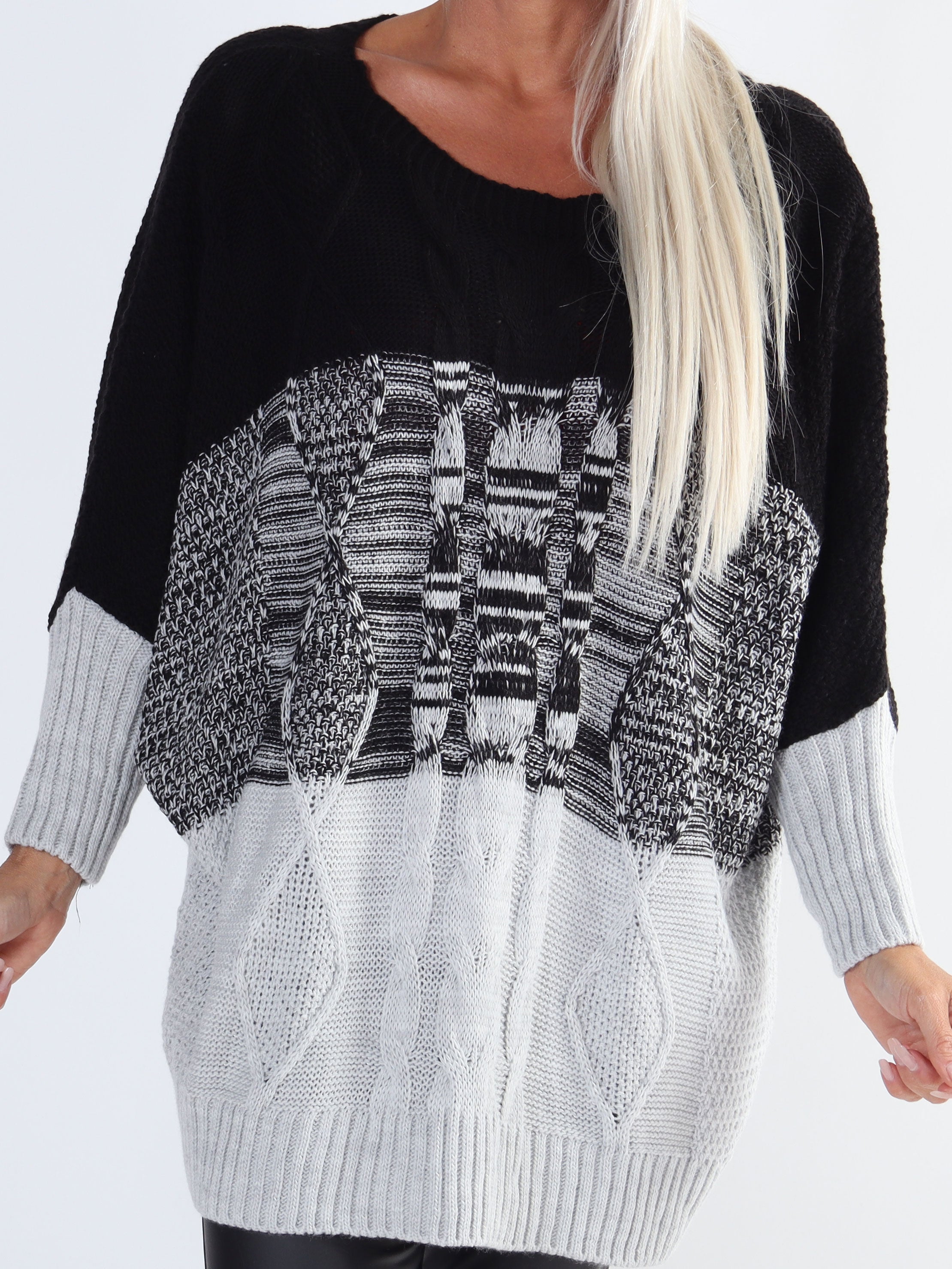 Malika - Flerfarvet plus size strik med flagermusærmer