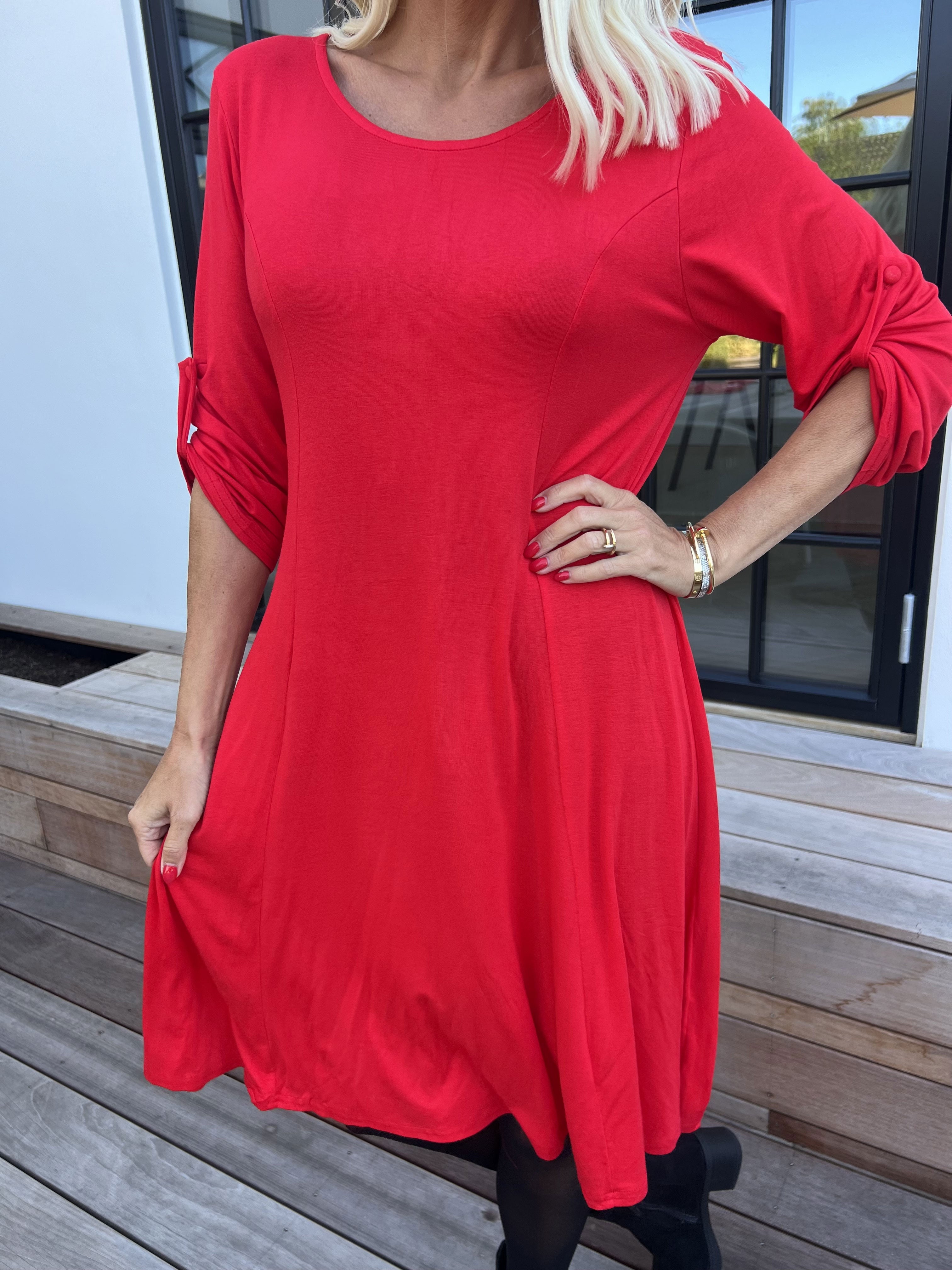 Marlene Plain - Ensfarvet kjole i viskose med a-facon