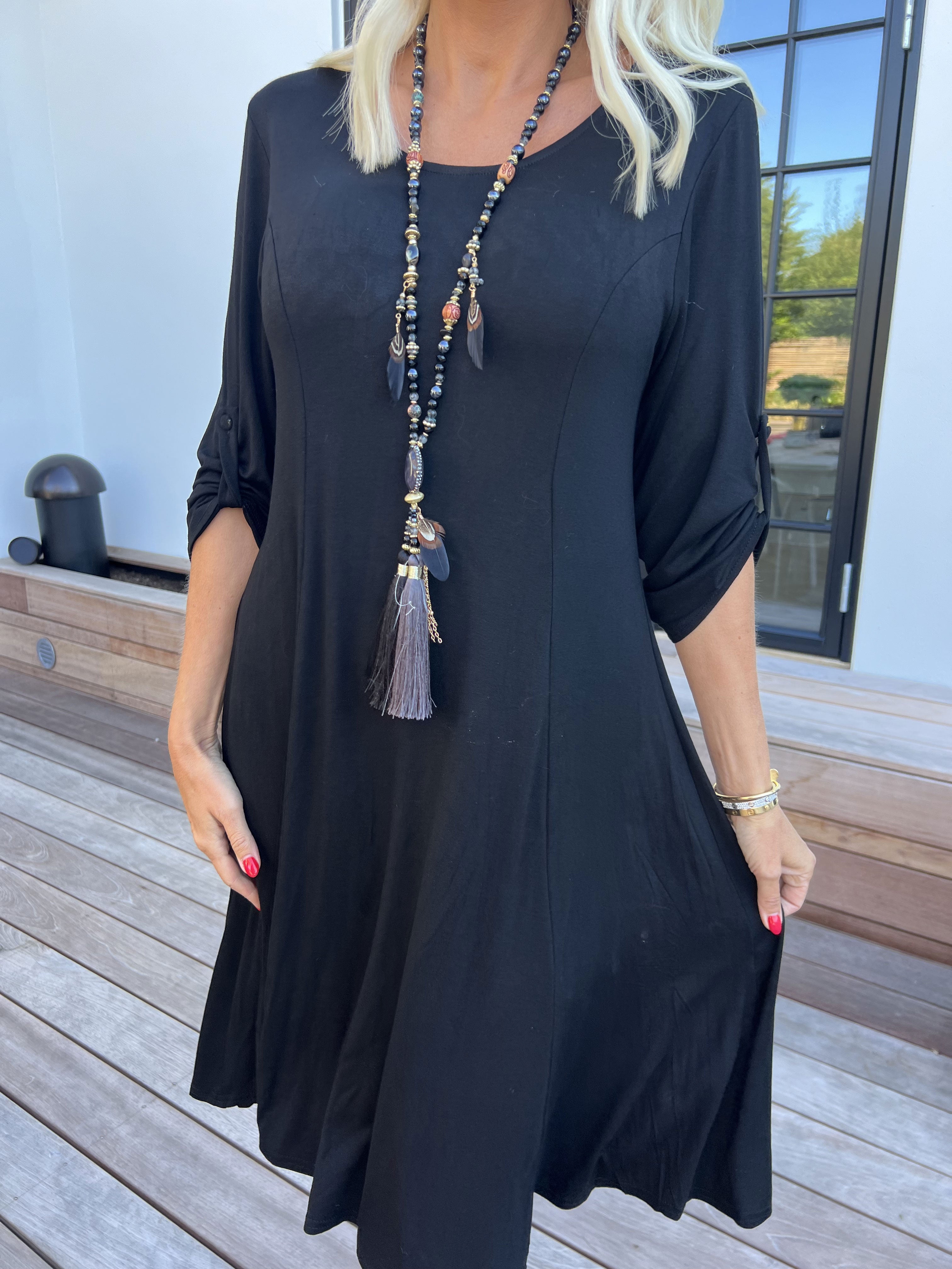 Marlene Plain - Ensfarvet kjole i viskose med a-facon