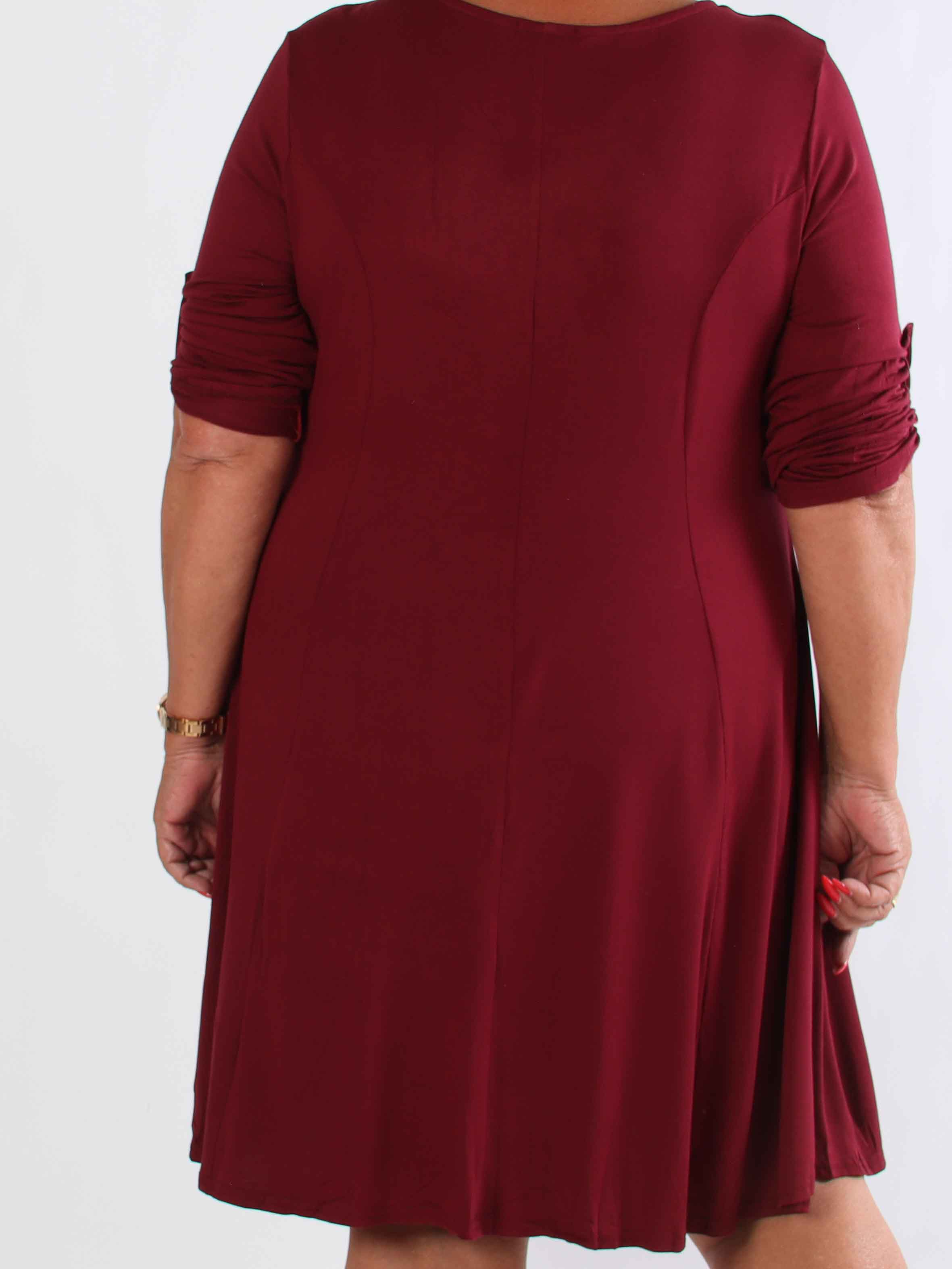 Marlene Plain - Ensfarvet kjole i viskose med a-facon