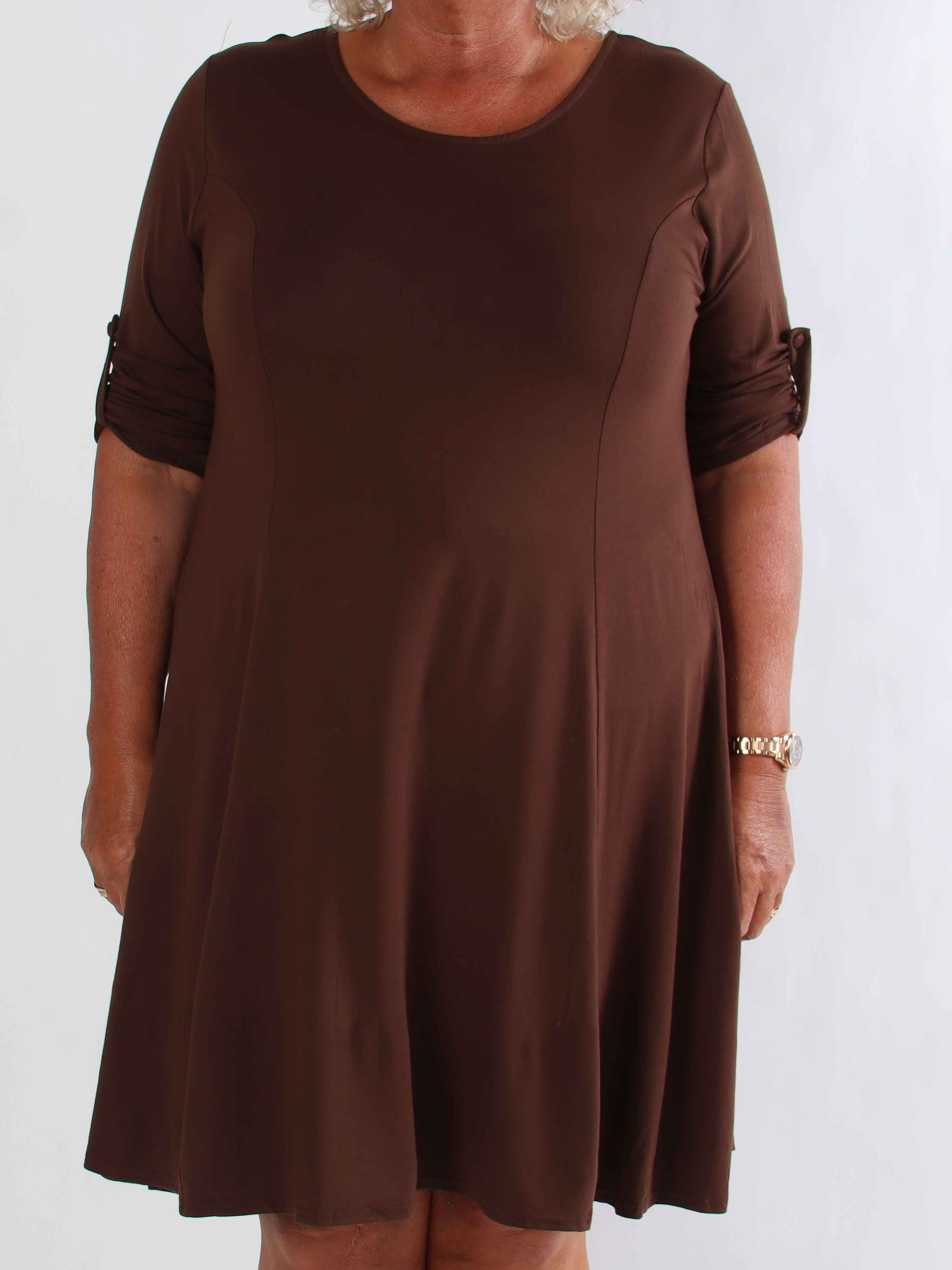 Marlene Plain - Ensfarvet kjole i viskose med a-facon