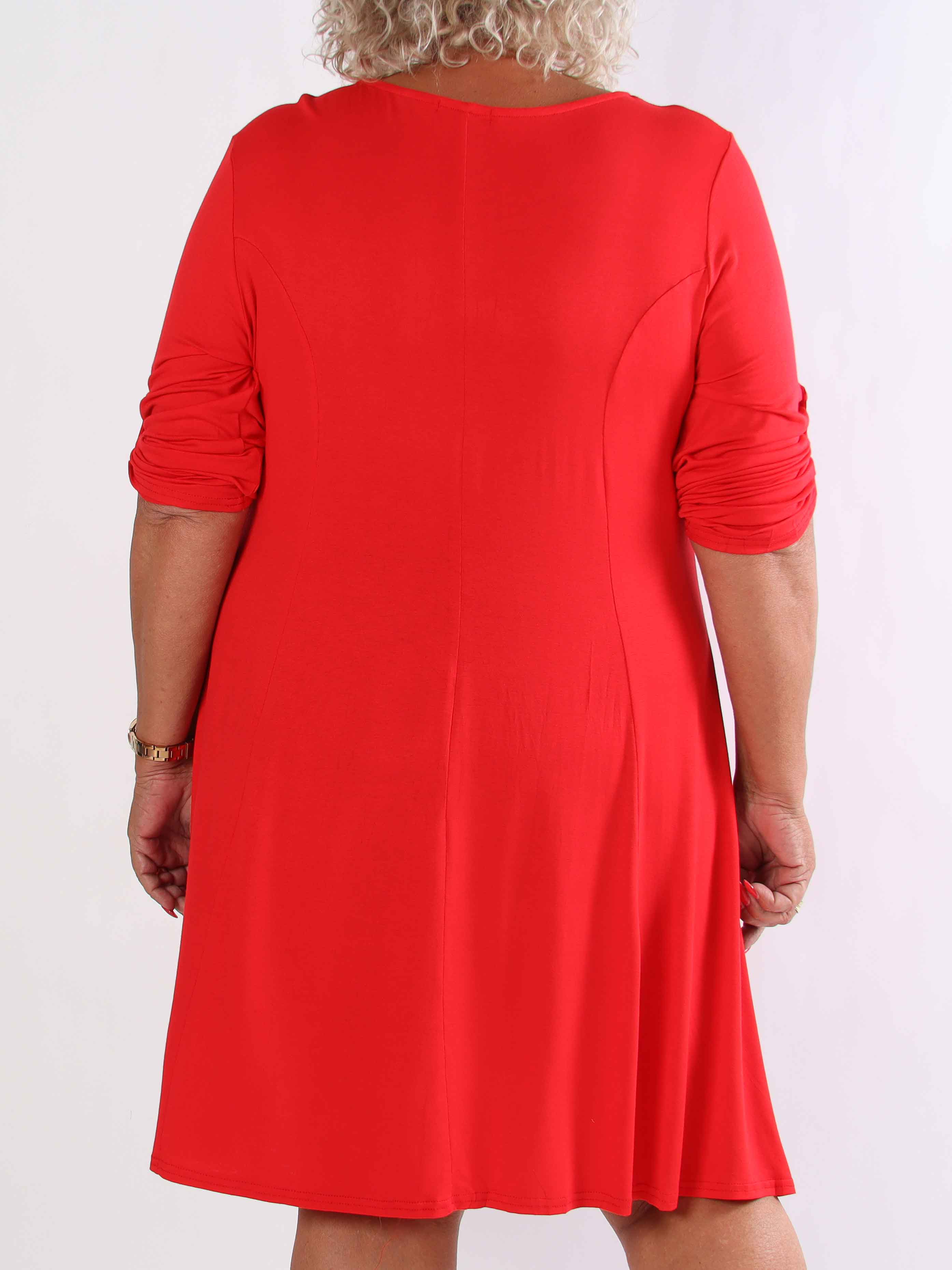 Marlene Plain - Ensfarvet kjole i viskose med a-facon