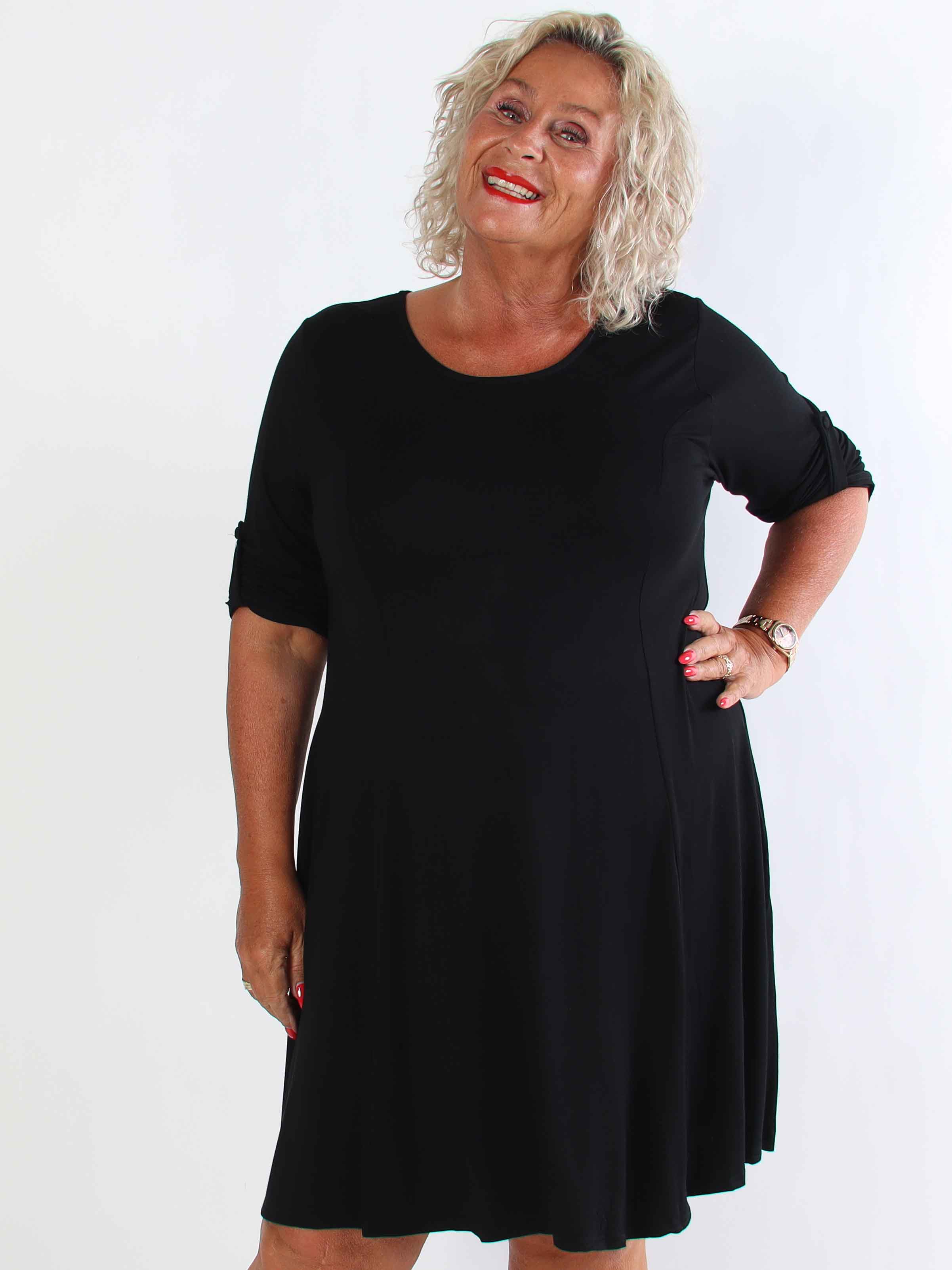 Marlene Plain - Ensfarvet kjole i viskose med a-facon