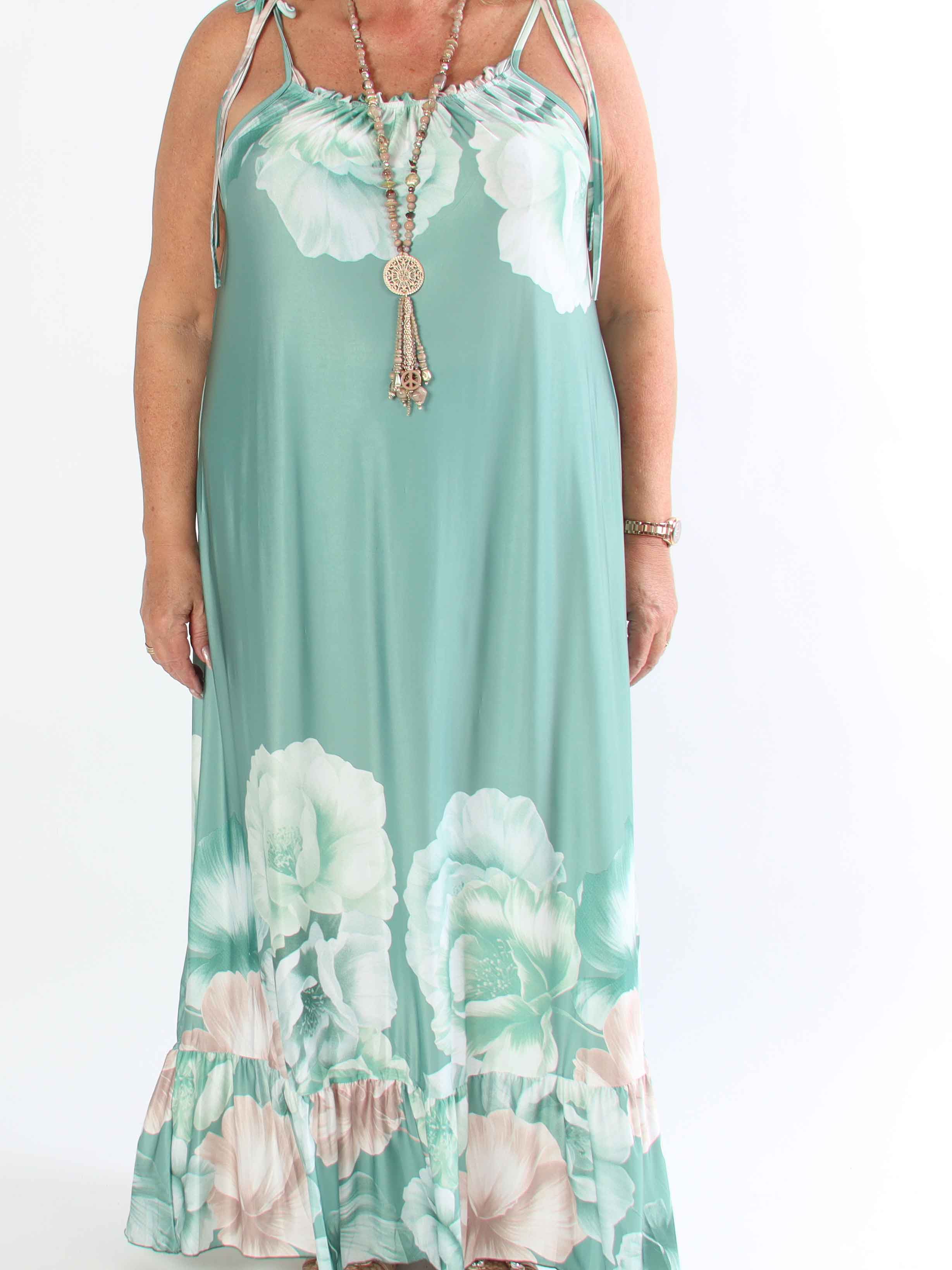 Maya - Elastisk plus size sommerkjole med blomster