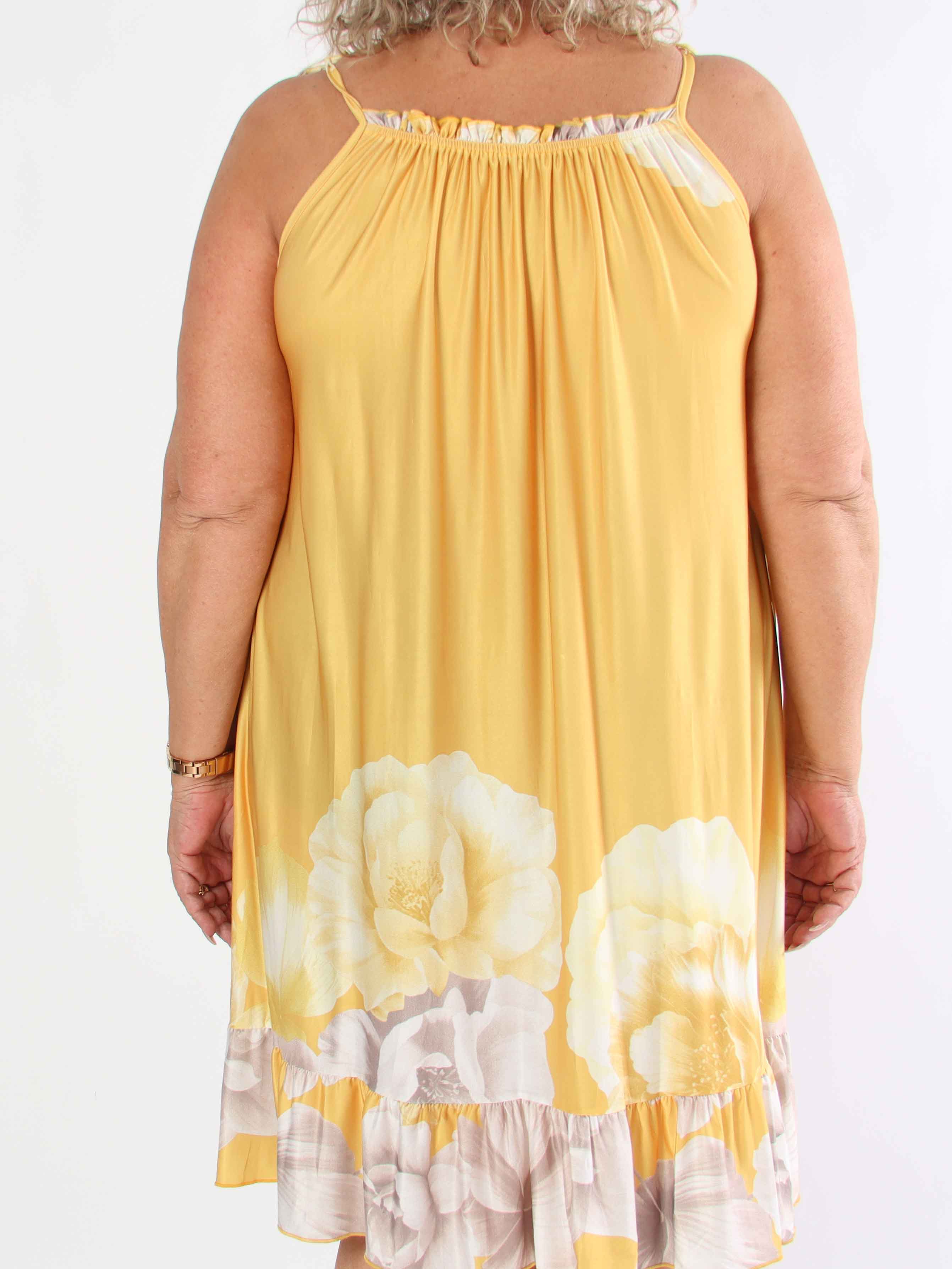 Maya Short - Elastisk plus size sommerkjole med blomsterprint