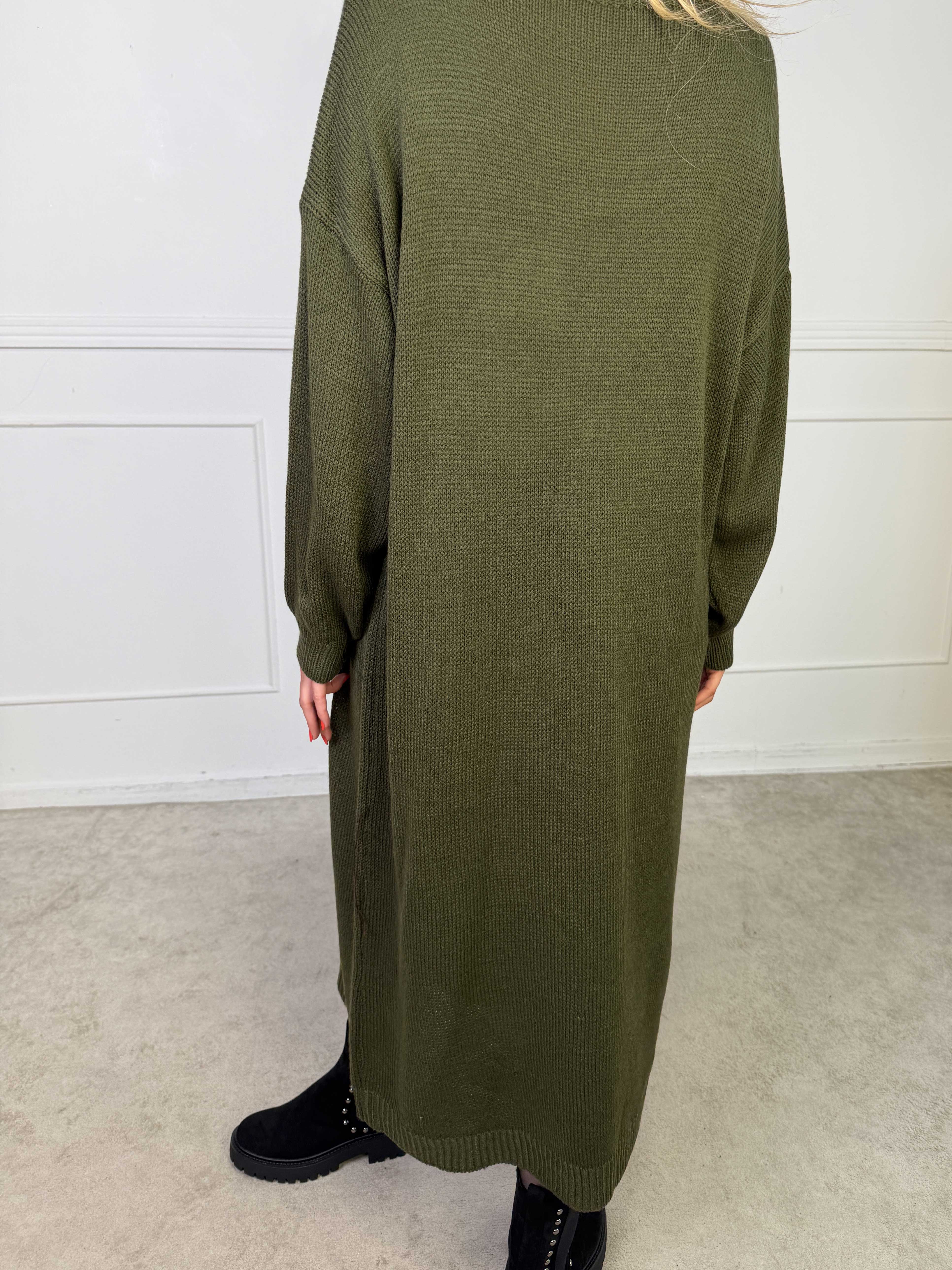 Merry Long - Julestrikkjole med guld skrift