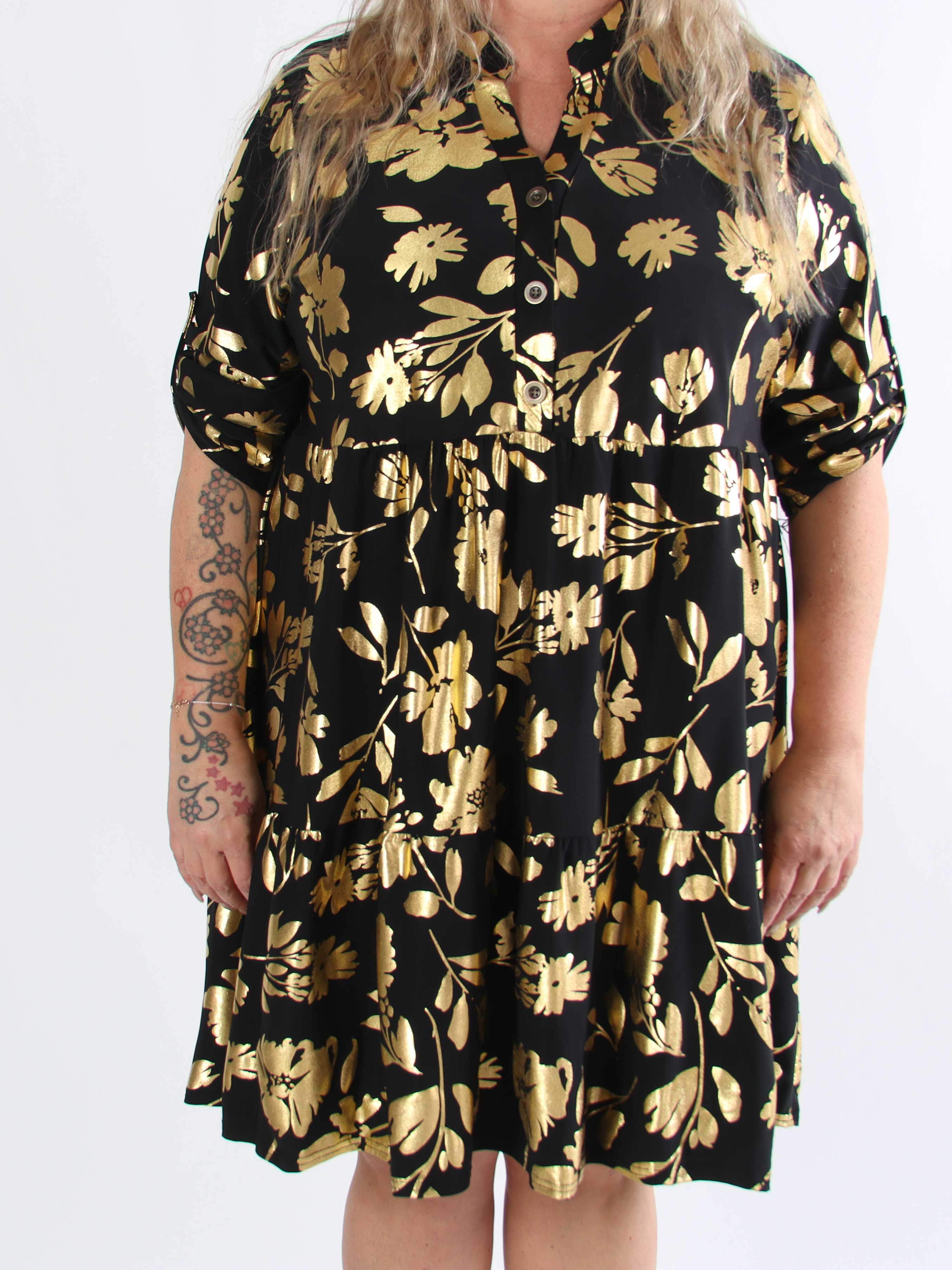 Milano Gold Flower Midi - Plus size kjole med guld blade og lag på lag look