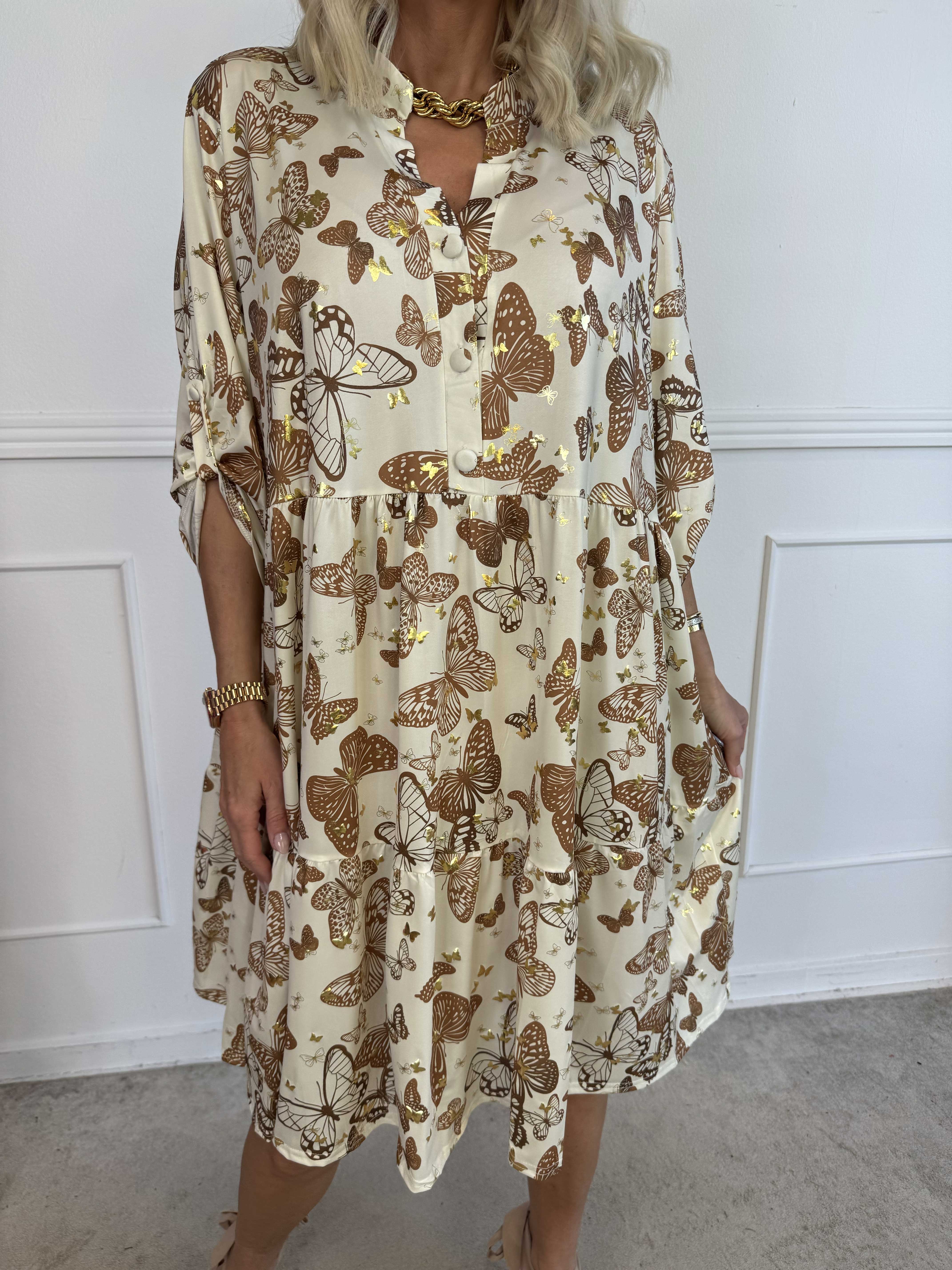 Milano Butterfly Midi - Elastisk kjole med sødt sommerfugleprint og A-facon