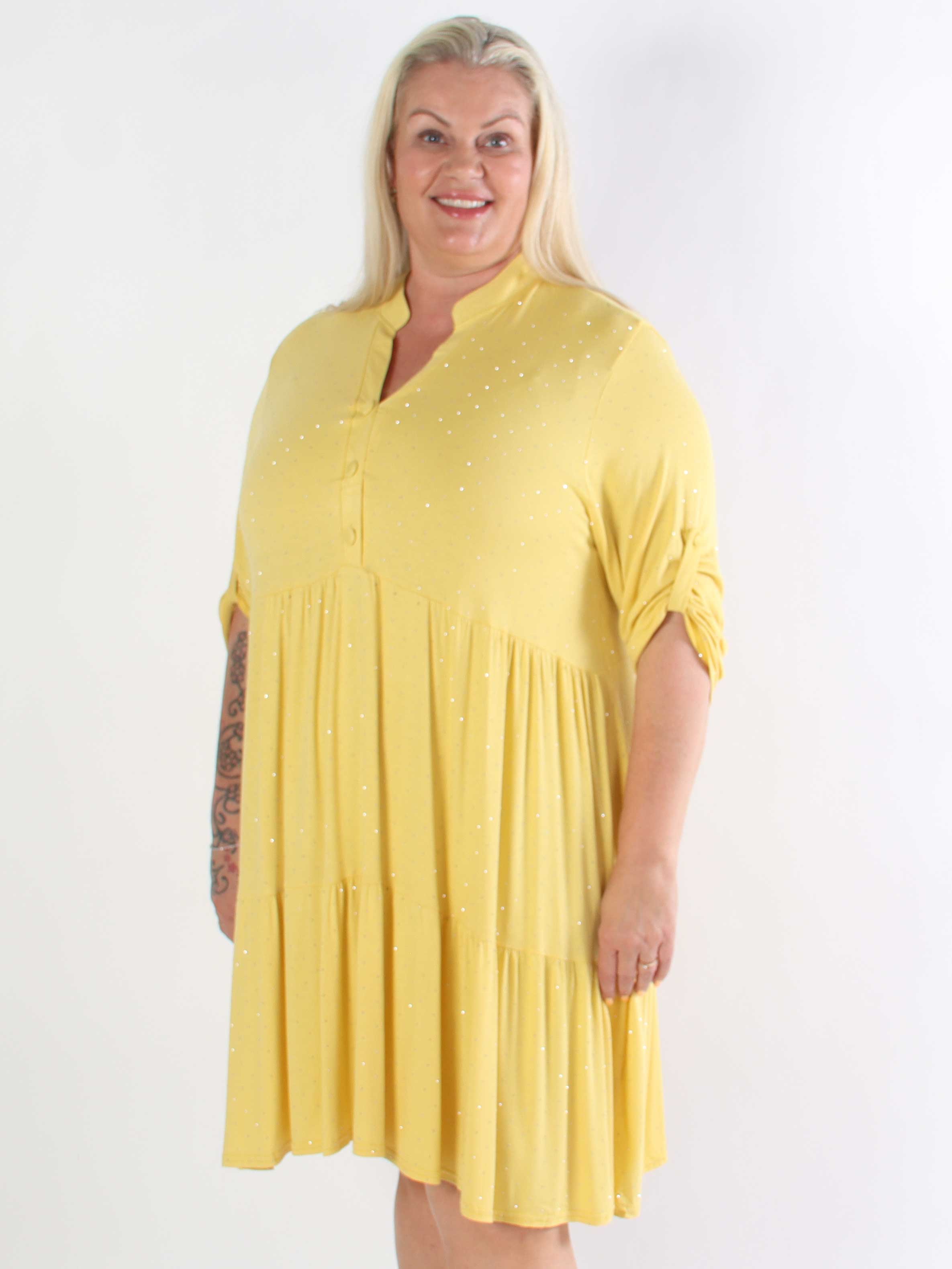 Milano Crystal Midi - Plus size kjole i viskose med similisten