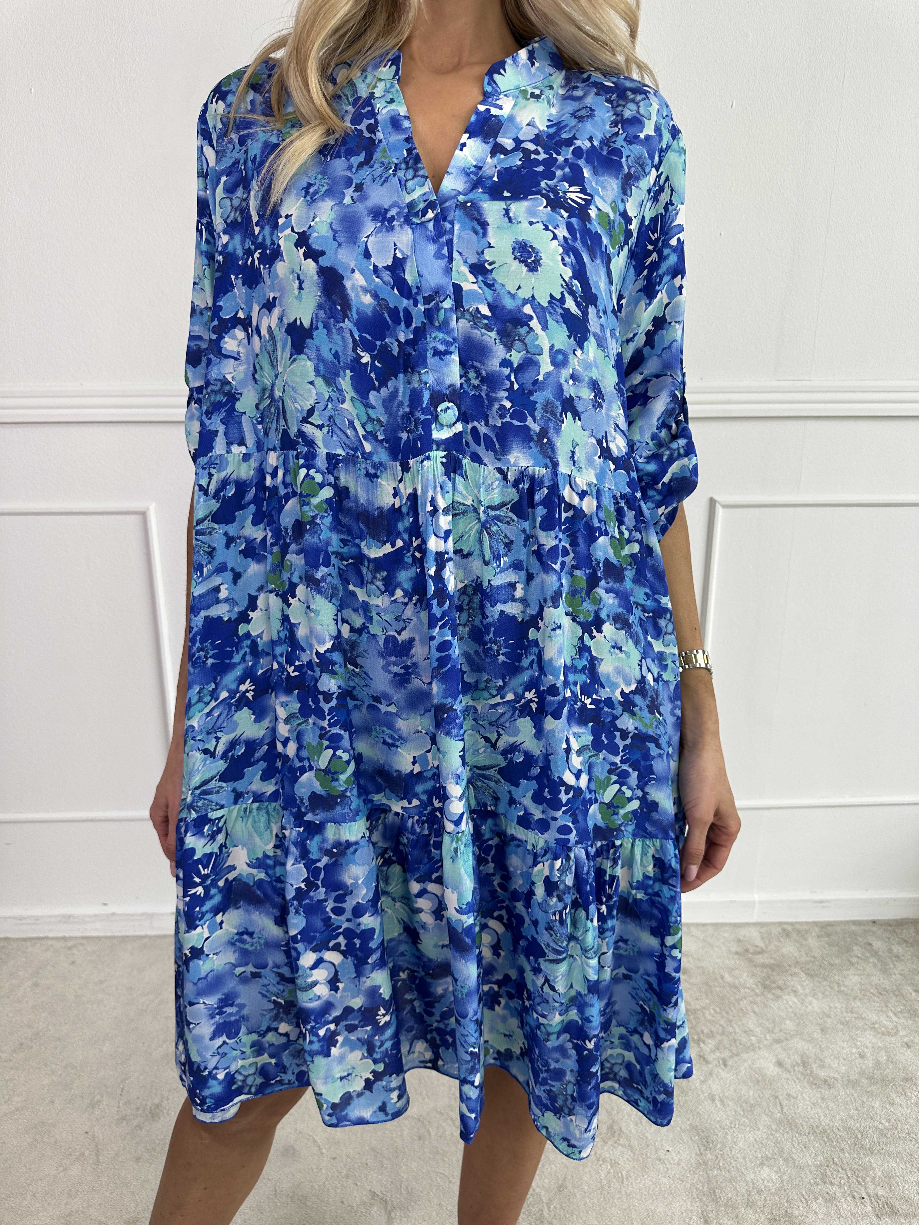 Milano Floral Viscose Midi - Kjole i viskose med blomsterprint