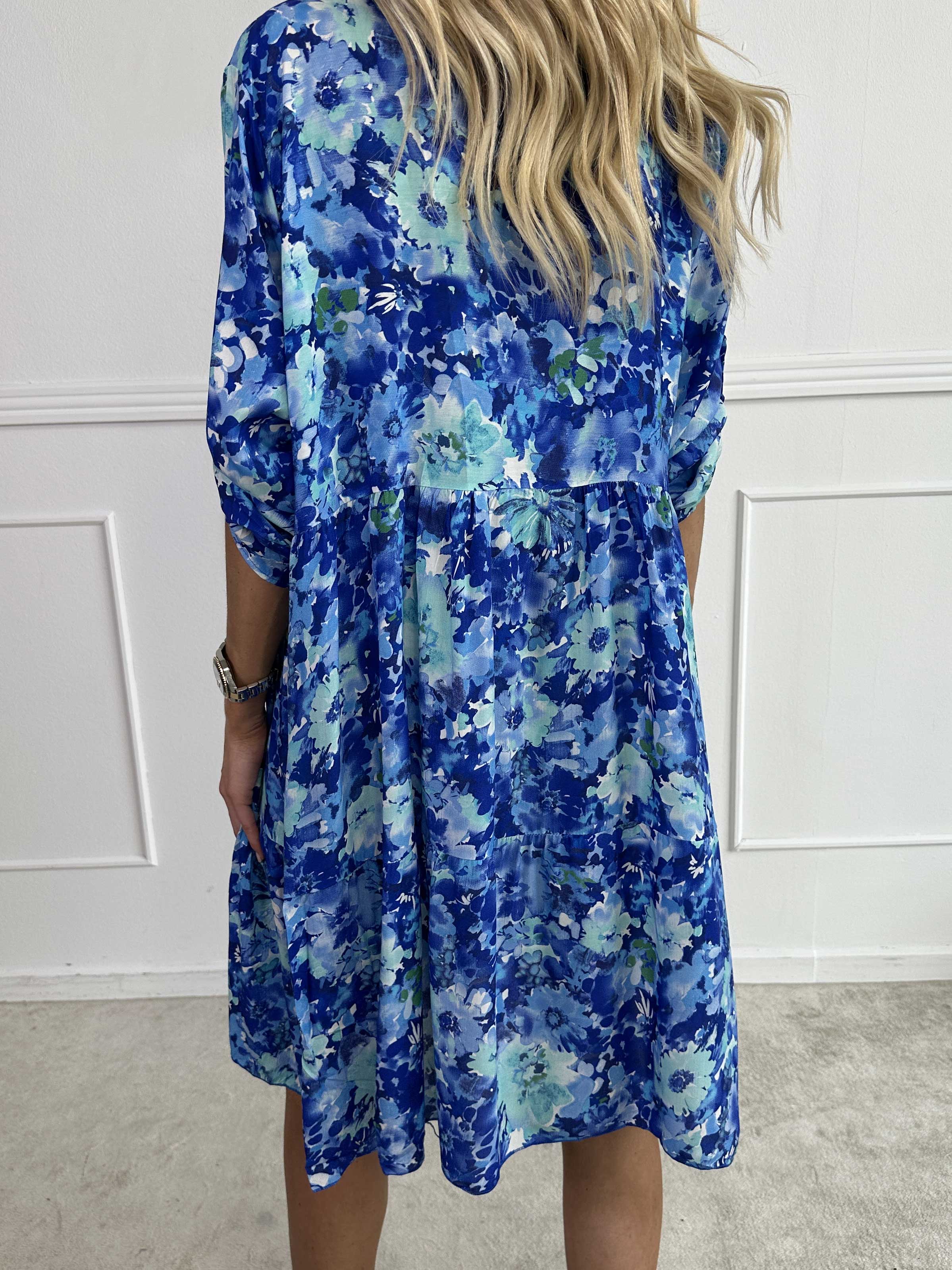 Milano Floral Viscose Midi - Kjole i viskose med blomsterprint