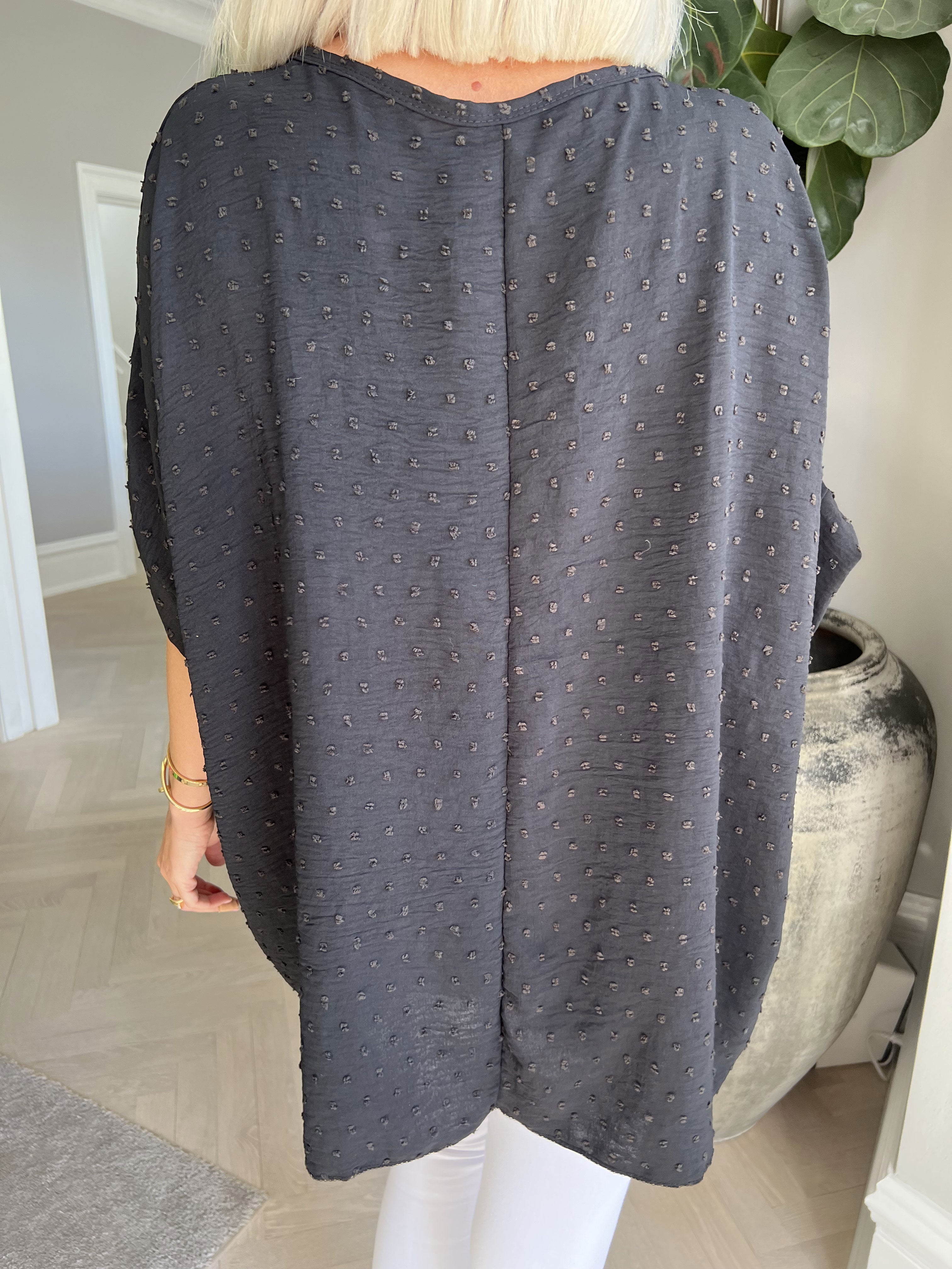 Mileah - Sød bluse med prikket detaljer