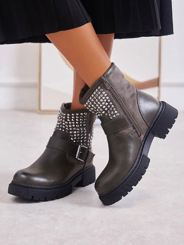 Millie - Støvler pyntet med shiny nitter på siden