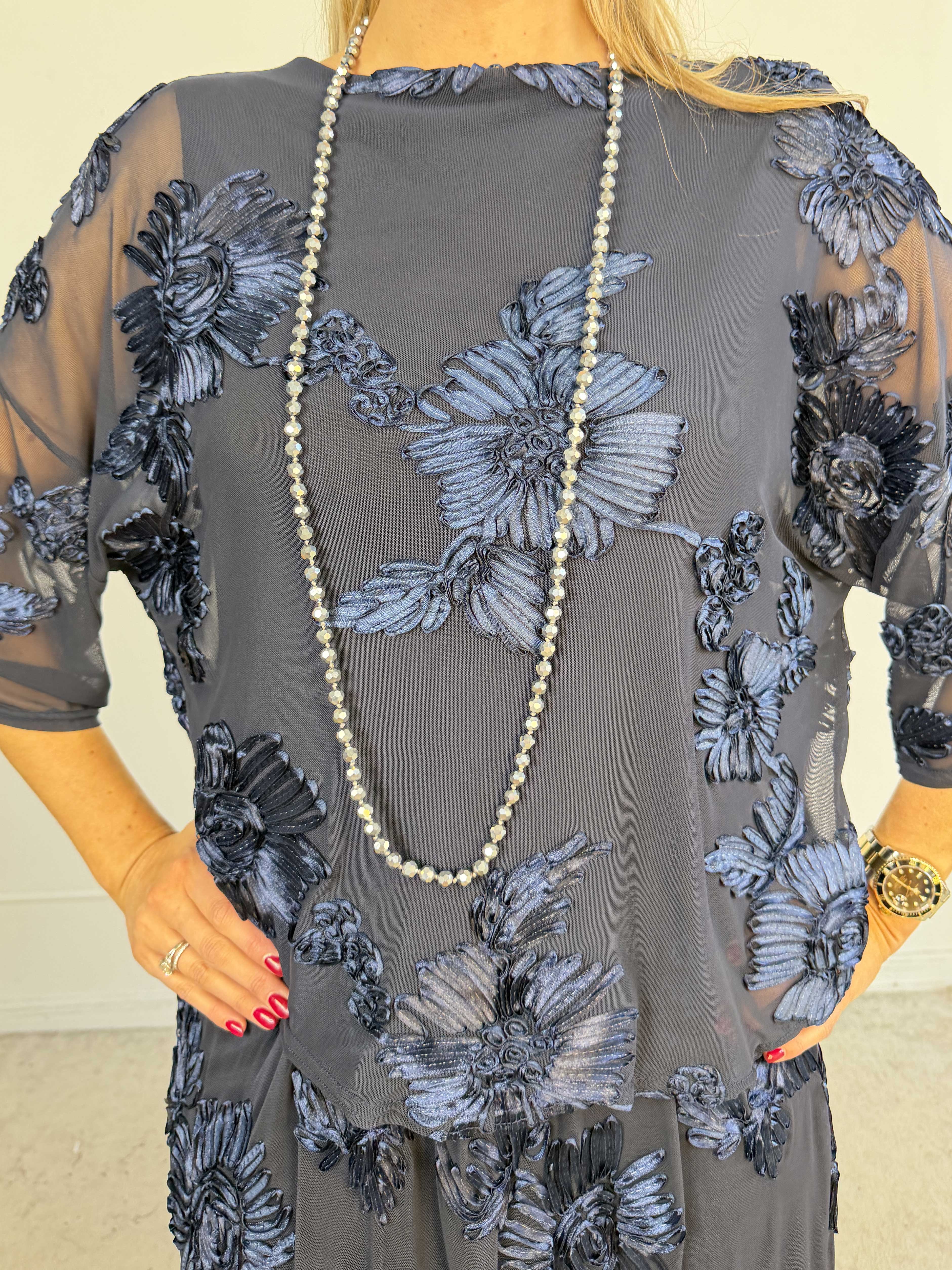 Mily Flora - Stretchy tunika i smukt mesh med fine blomstermotiver