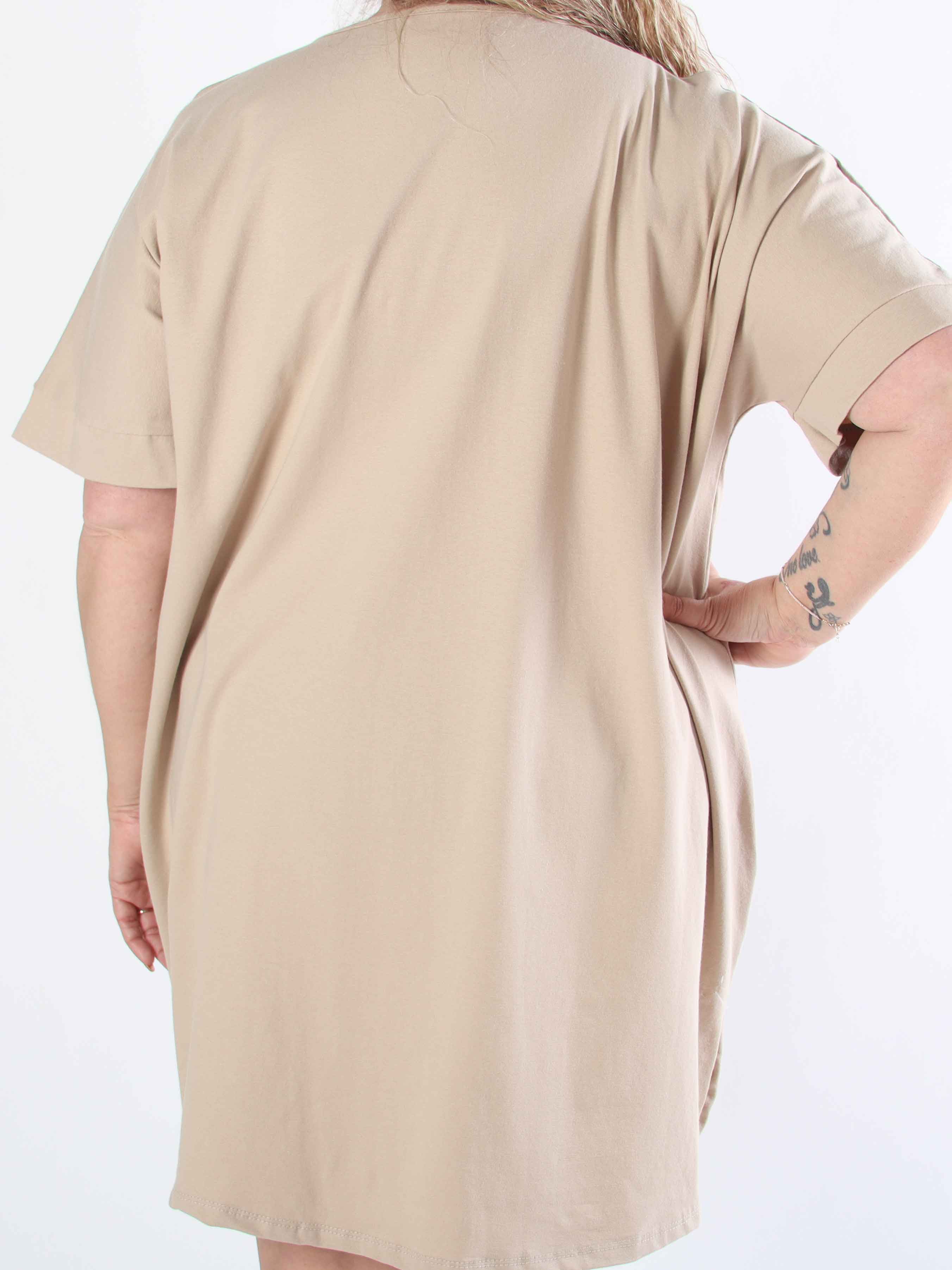 Mintu Dress - Plus size t-shirtkjole i bomuld med similisten