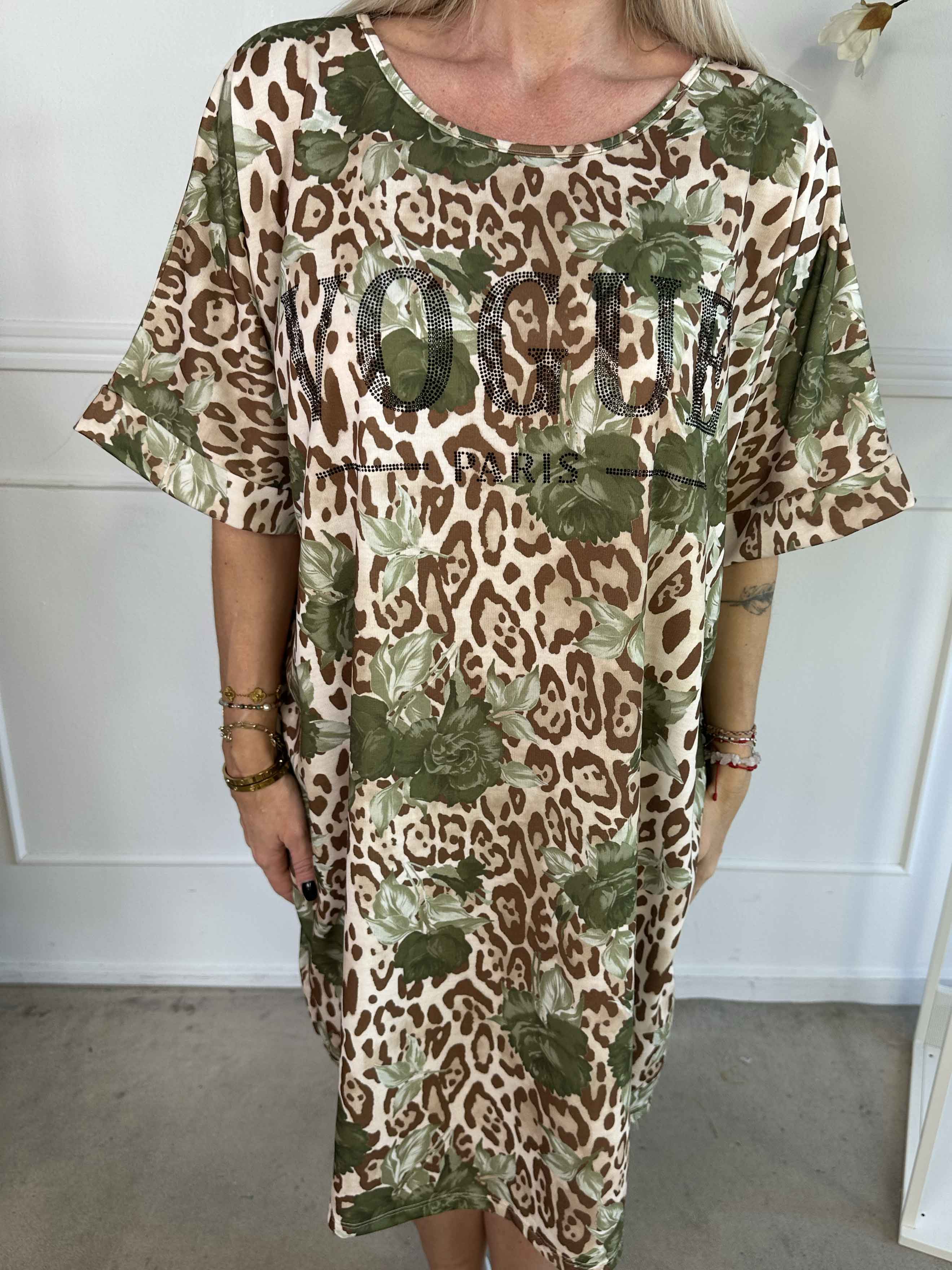 Mintu Leo Dress - Blød t-shirtkjole i bomuld med leopardprint