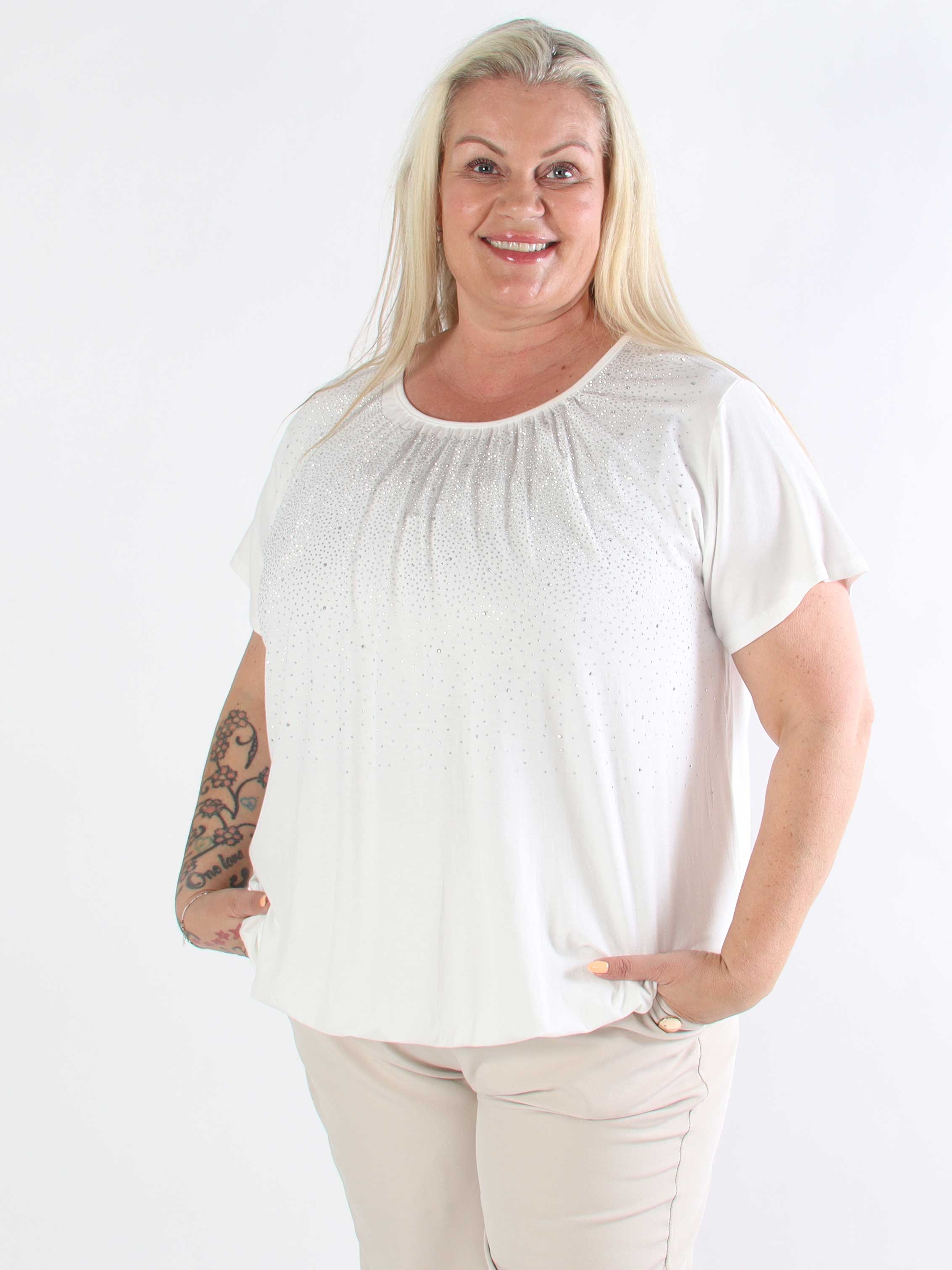 Miracle Crystal T-shirt - Blød plus size bluse i viskose med similisten