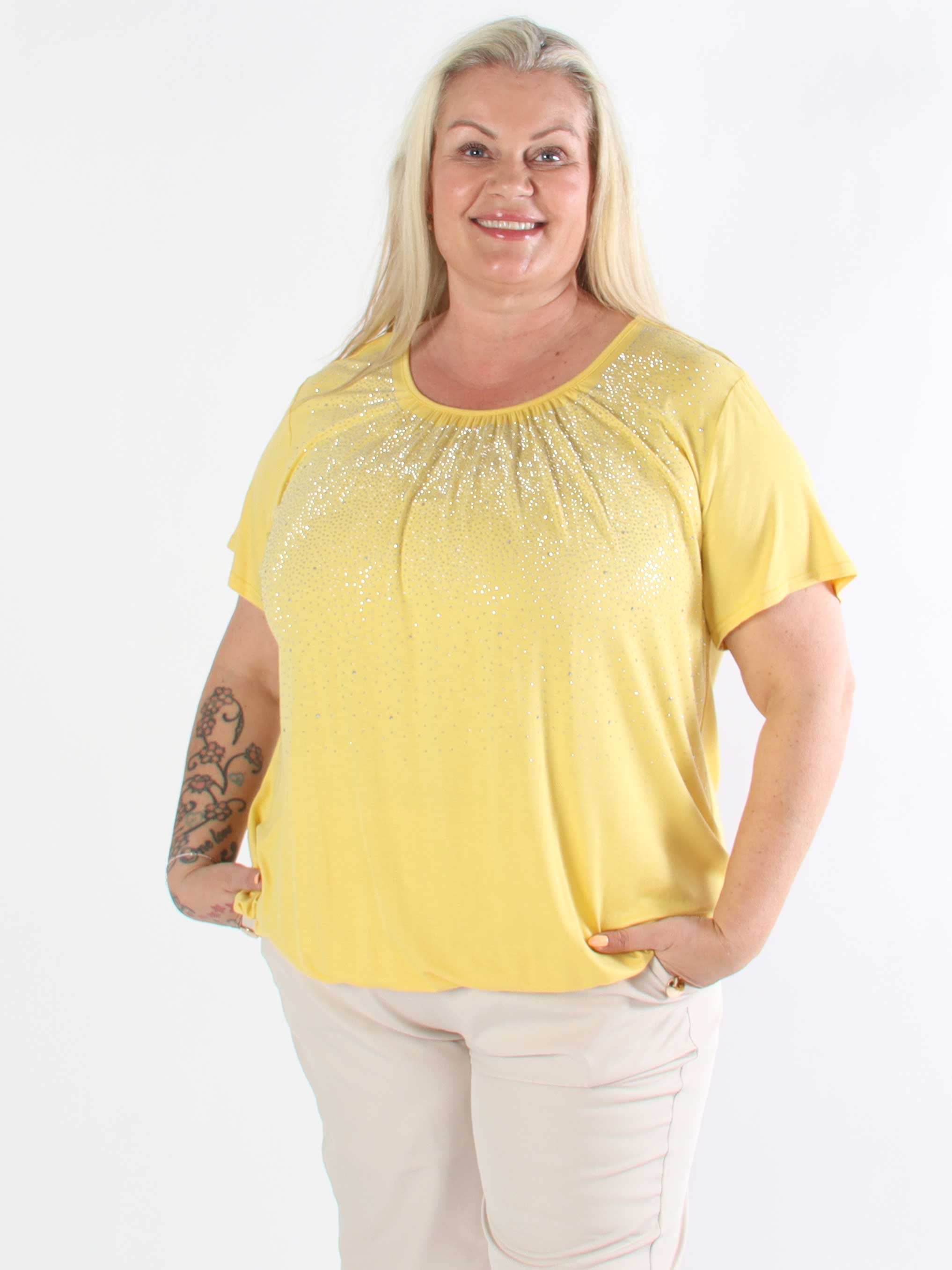 Miracle Crystal T-shirt - Blød plus size bluse i viskose med similisten