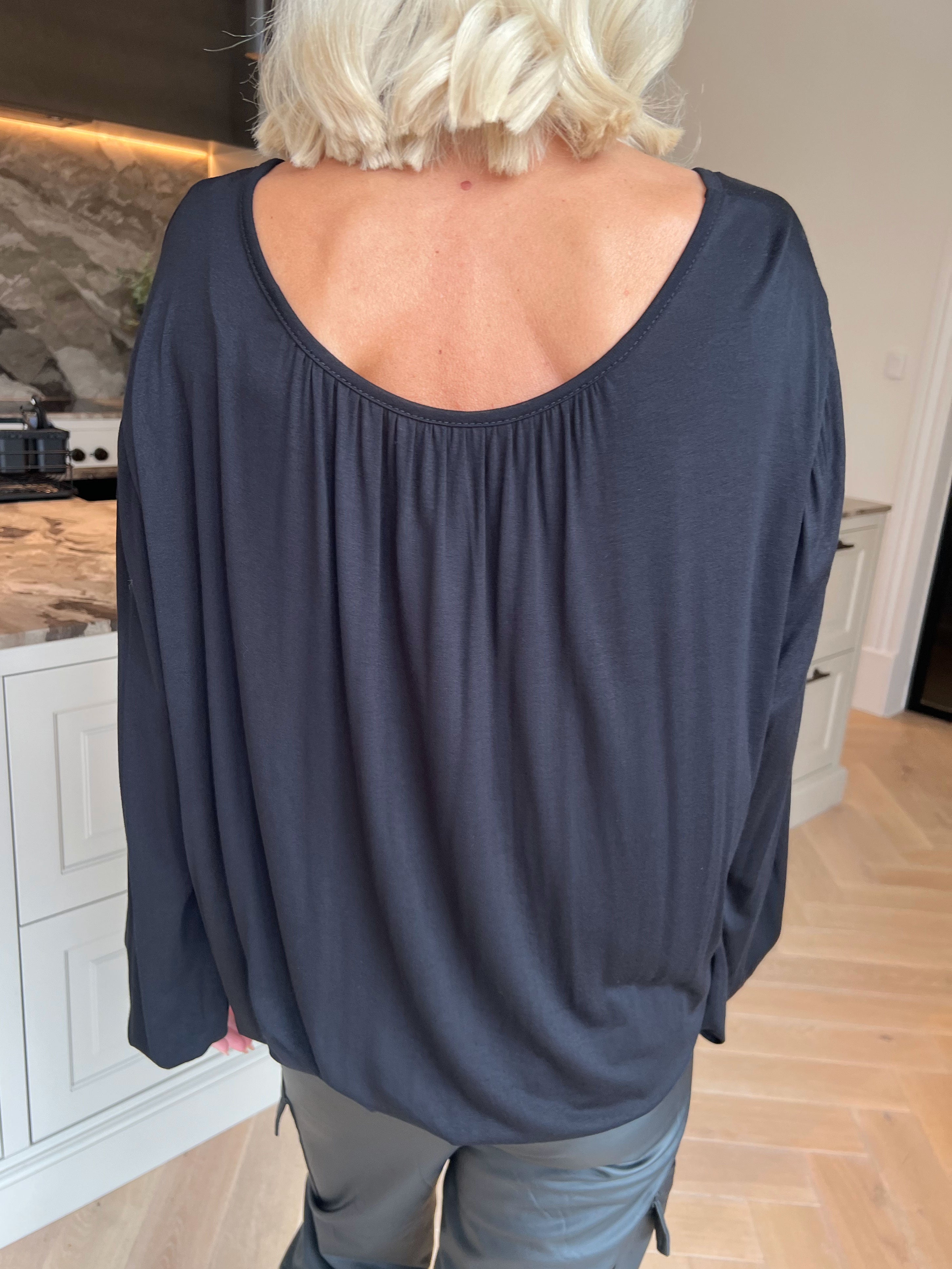 Miracle L/S - Skønneste basis bluse med elastik for enden