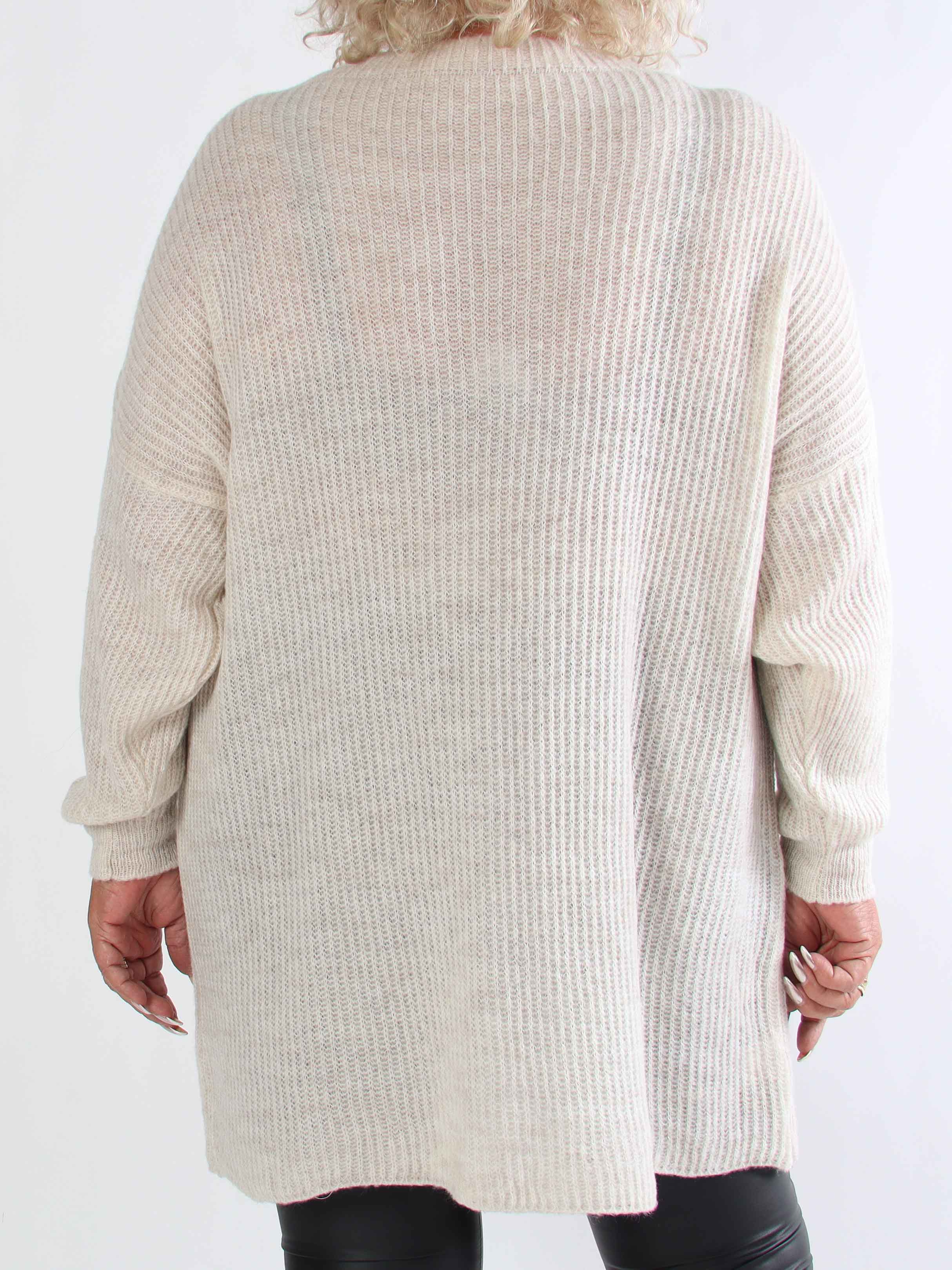 Miranda - Plus size strikkjole med lommer foran