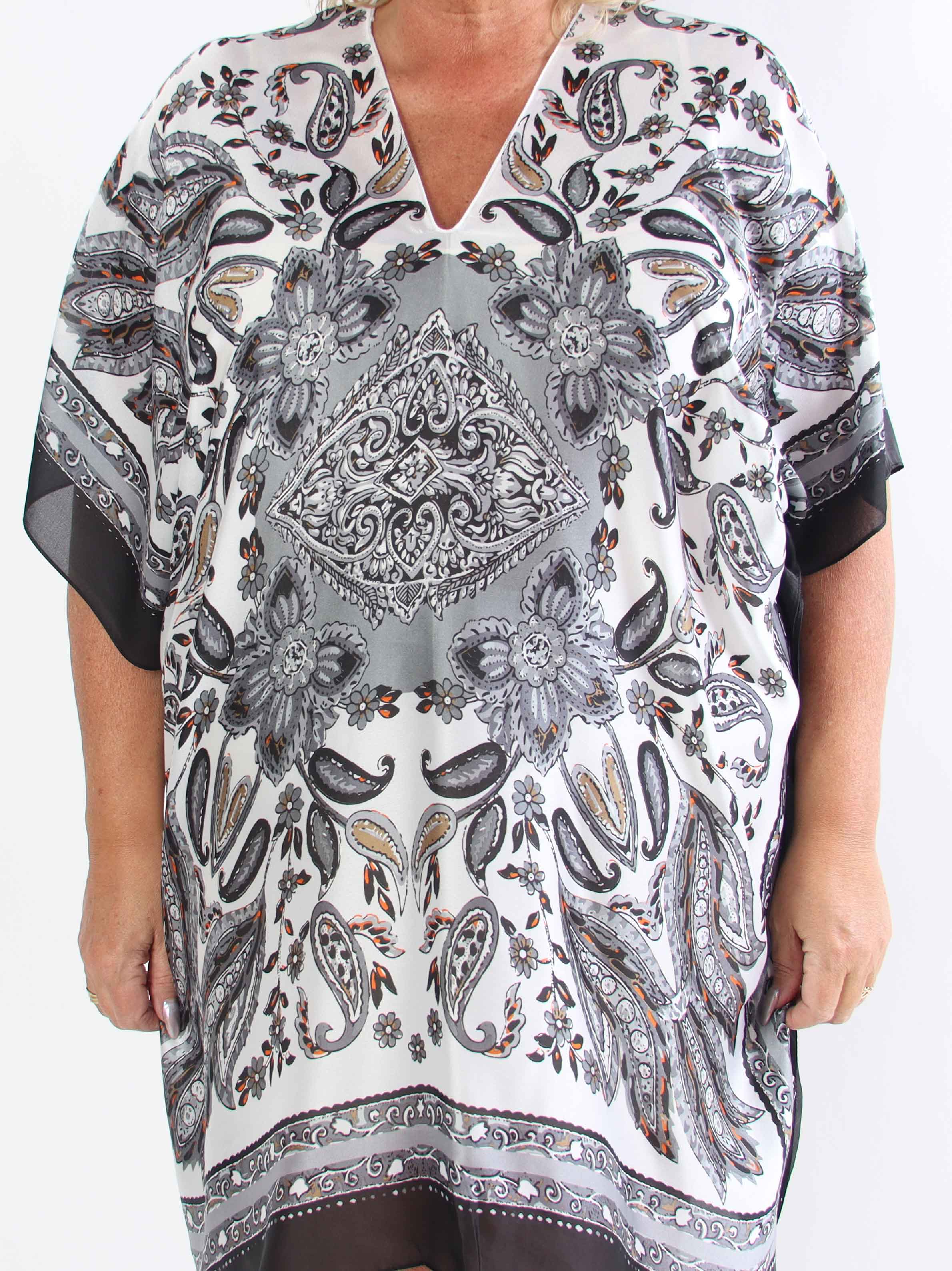 Miranda - Løs mønstret plus size tunika i blød viskose og silke