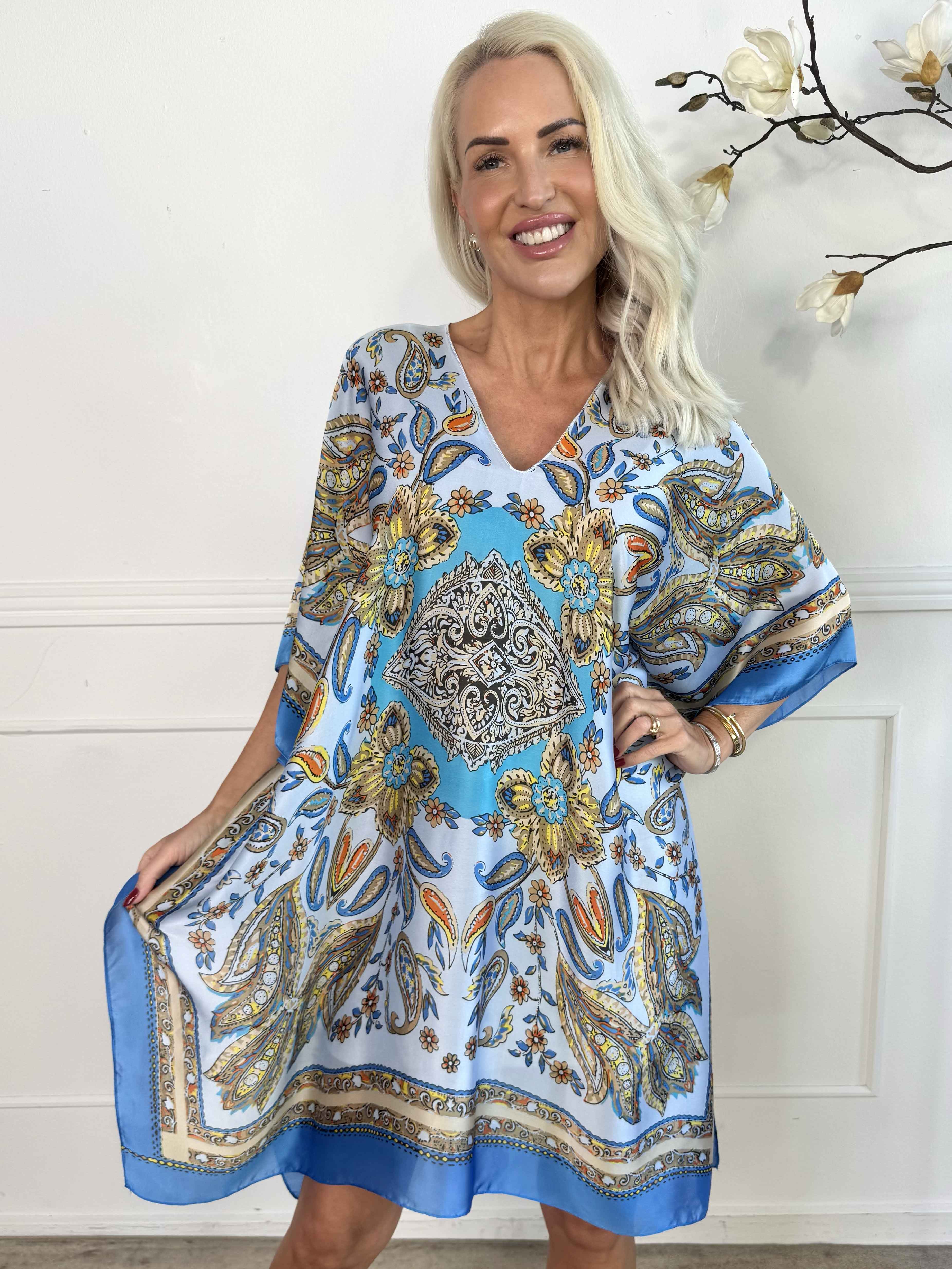 Miranda - Løs mønstret tunika i blød viskose og silke