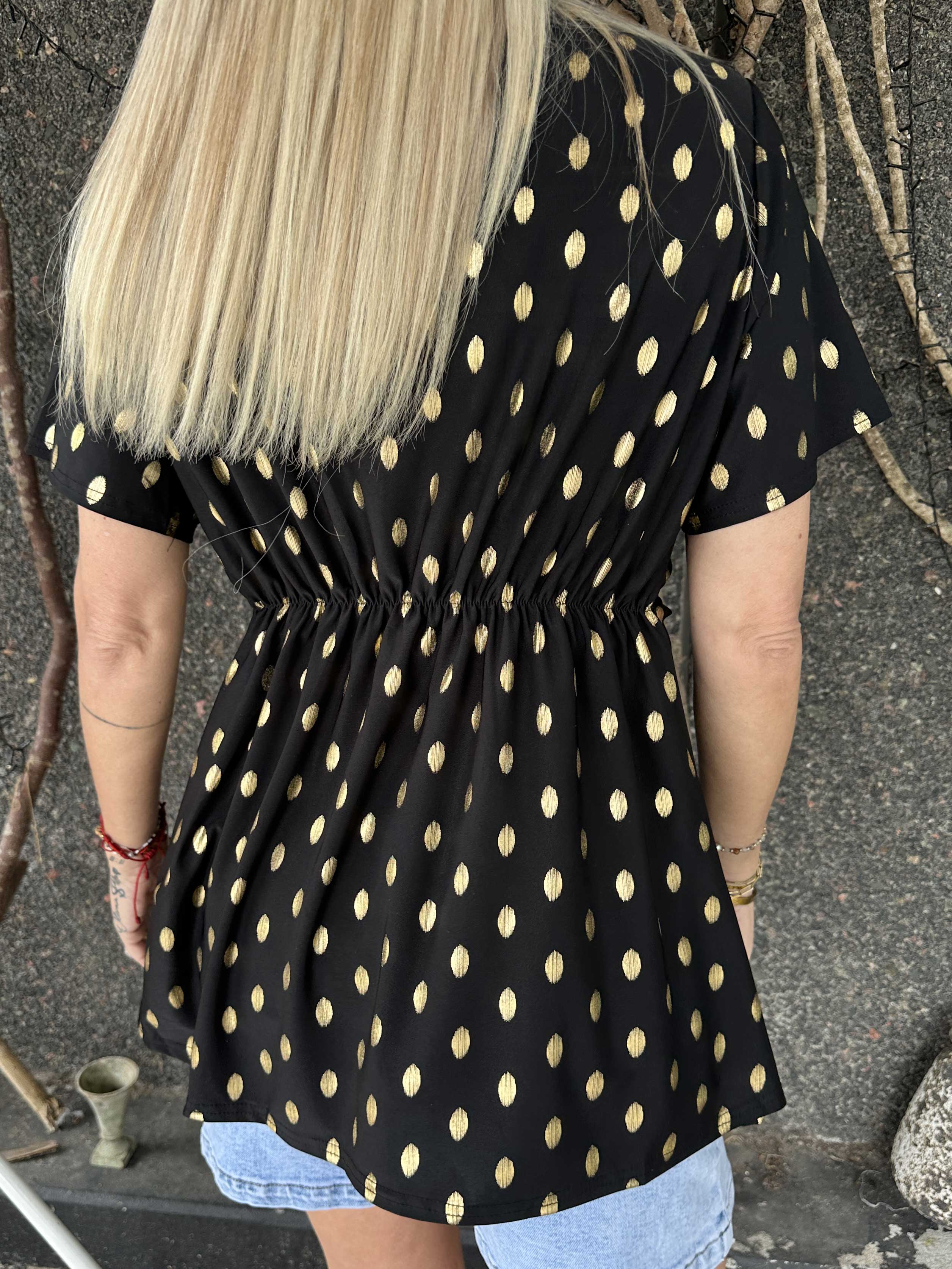 Molly Dot Shirt - Elastisk blue med fin knudedetalje foran