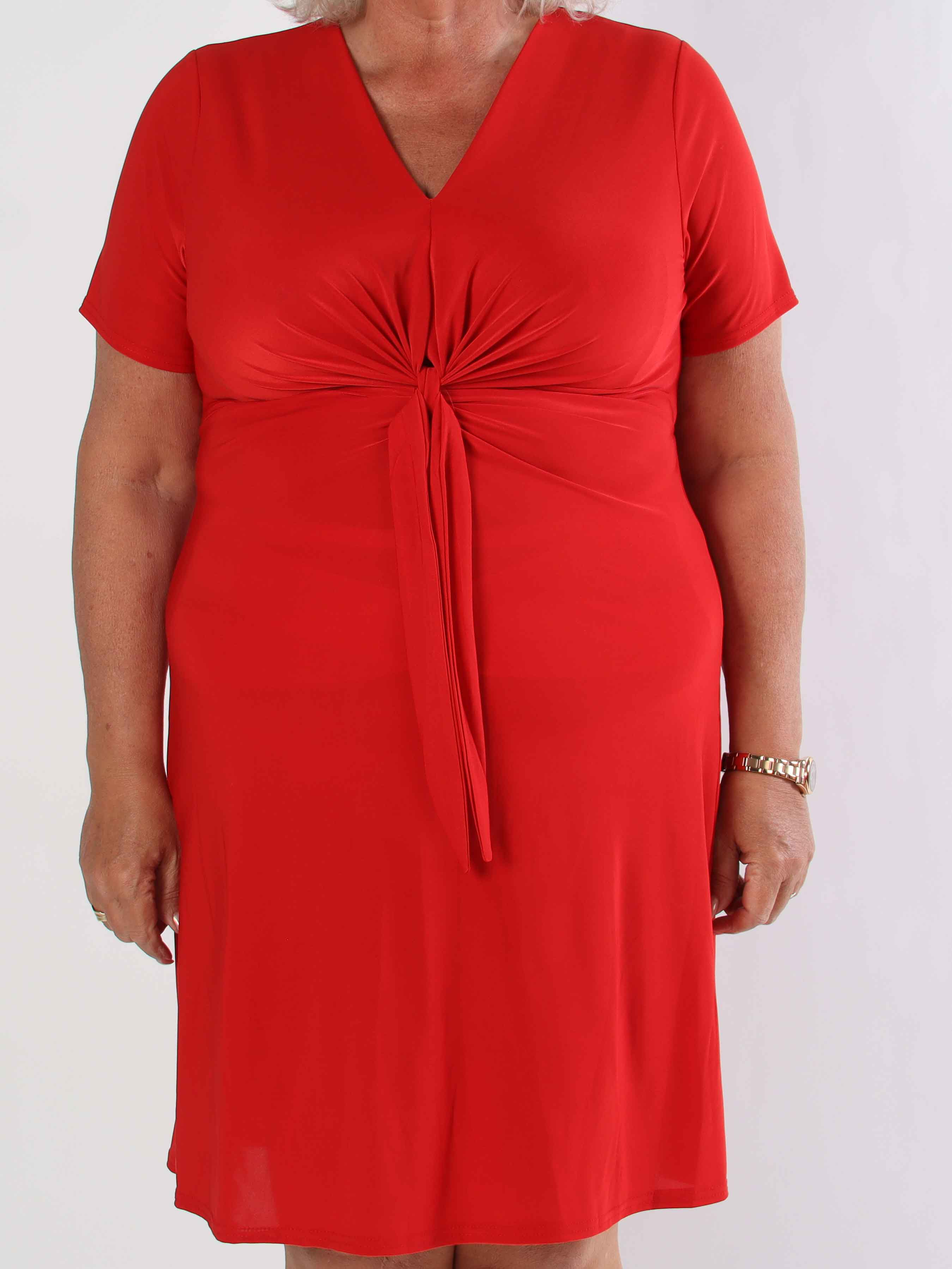 Molly Plain Short - Elastisk plus size kjole med fin knudedetalje foran