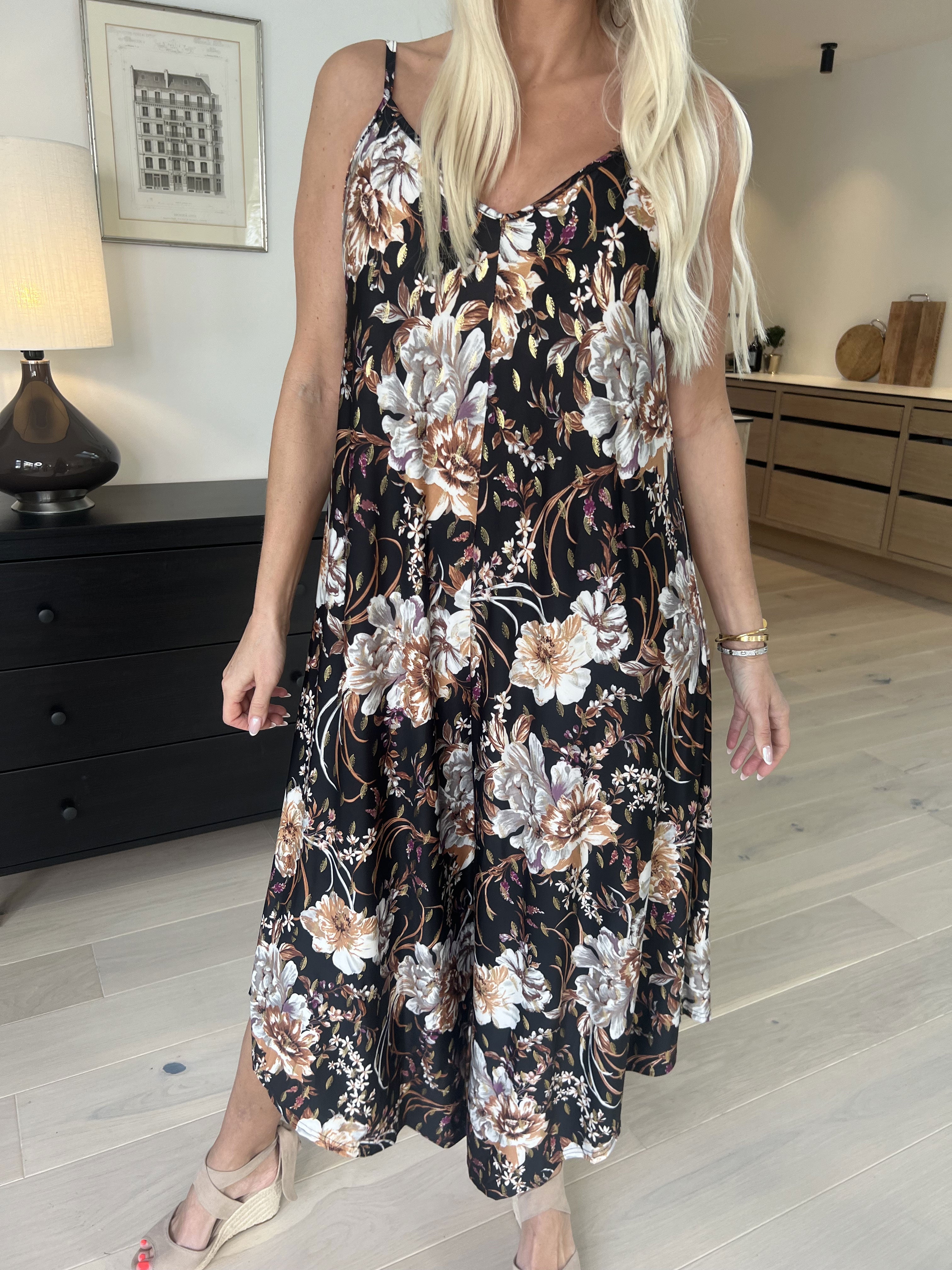 Monique Jumpsuit - Buksedragt i elastisk stof med tynde stropper