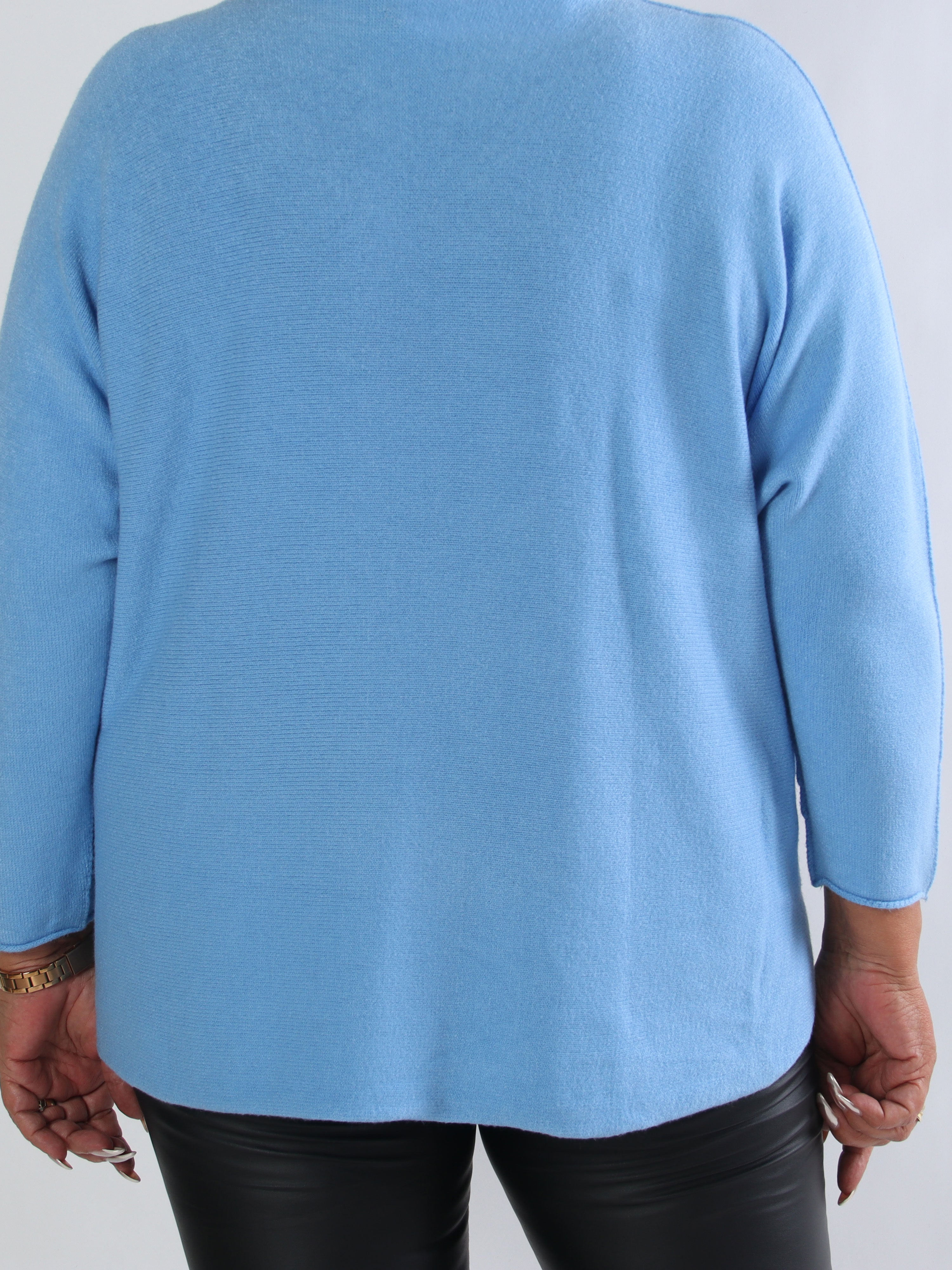 Mouse - Blød plus size strikbluse med mickey tryk i leo